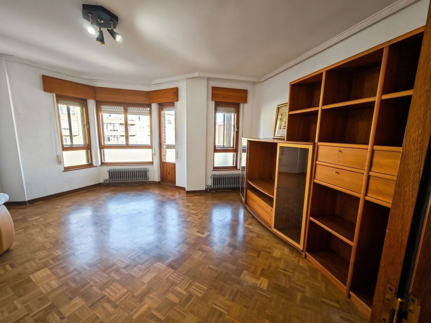 Propiedad en venta en Asturias, Castrillon