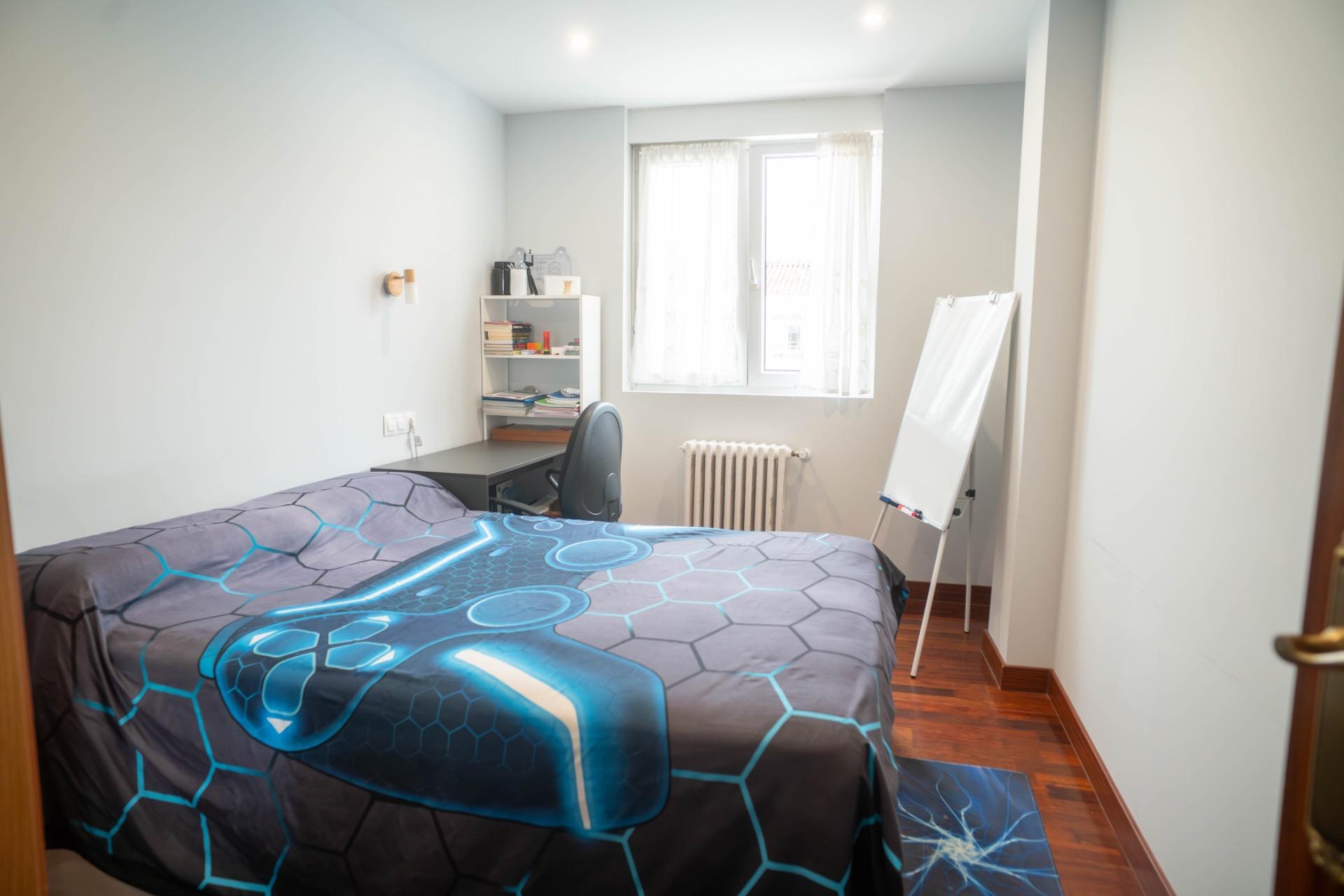 Pisos-Venta-Torrelavega-2208181-Foto-13