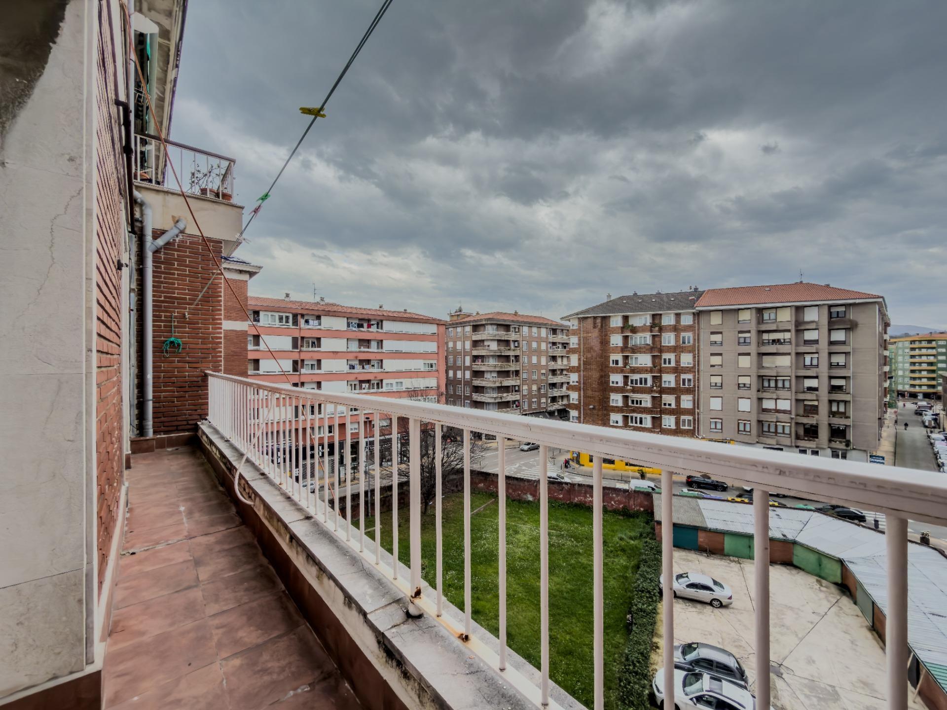 Pisos-Venta-Torrelavega-2177791
