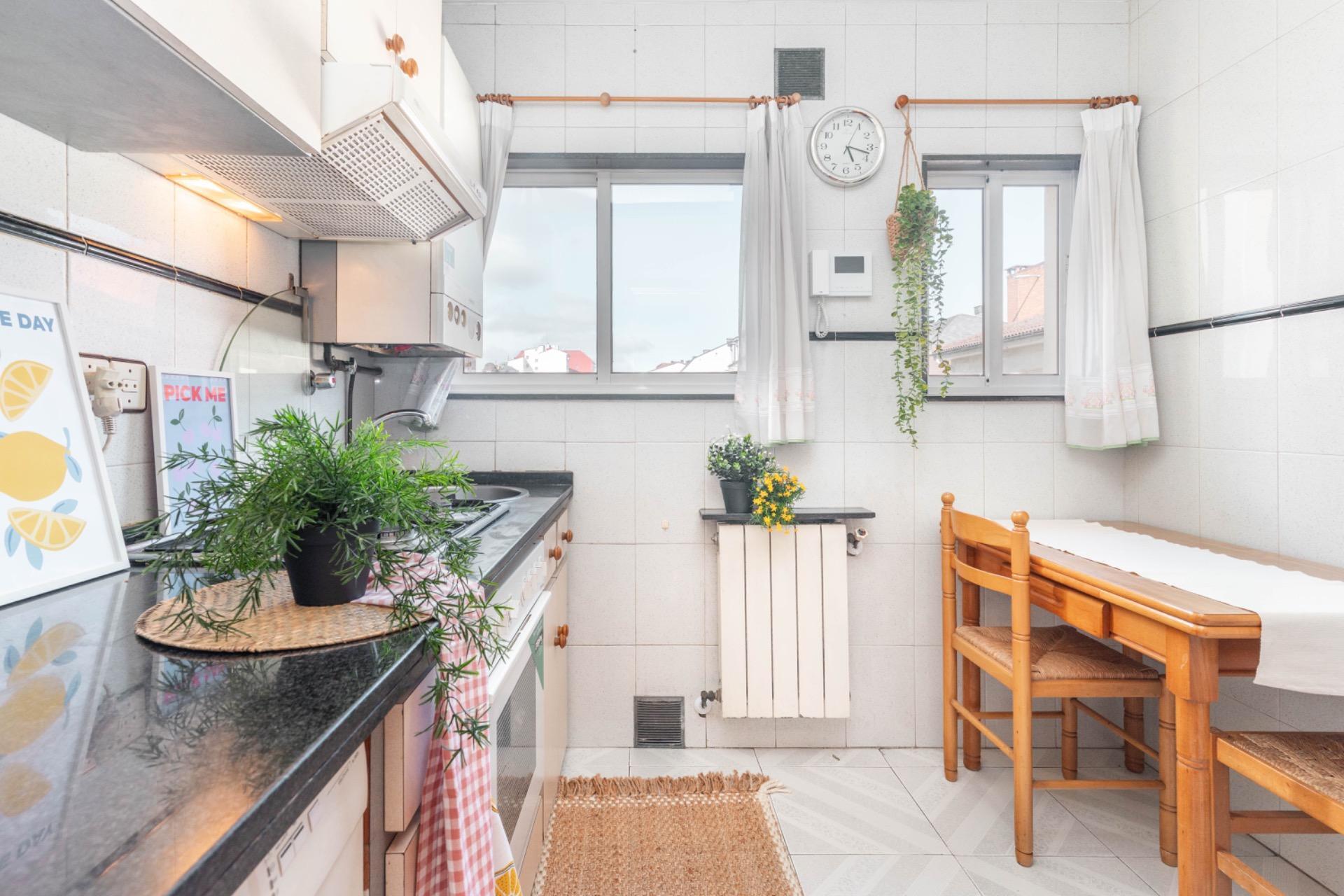 Pisos-Venta-Oviedo-2208883-Foto-4