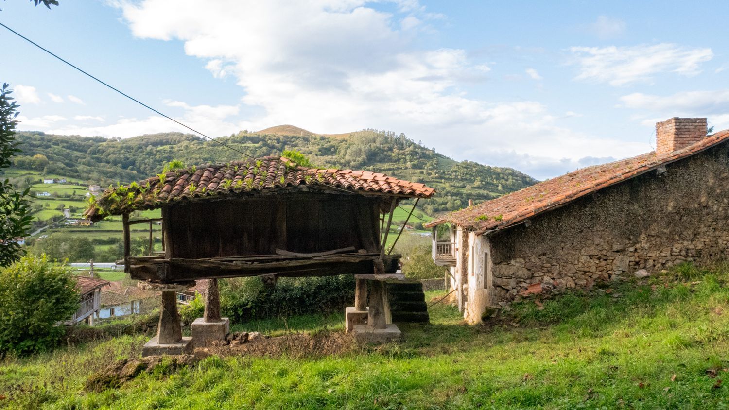 Casas o chalets-Venta-El Grado-995188-Foto-2