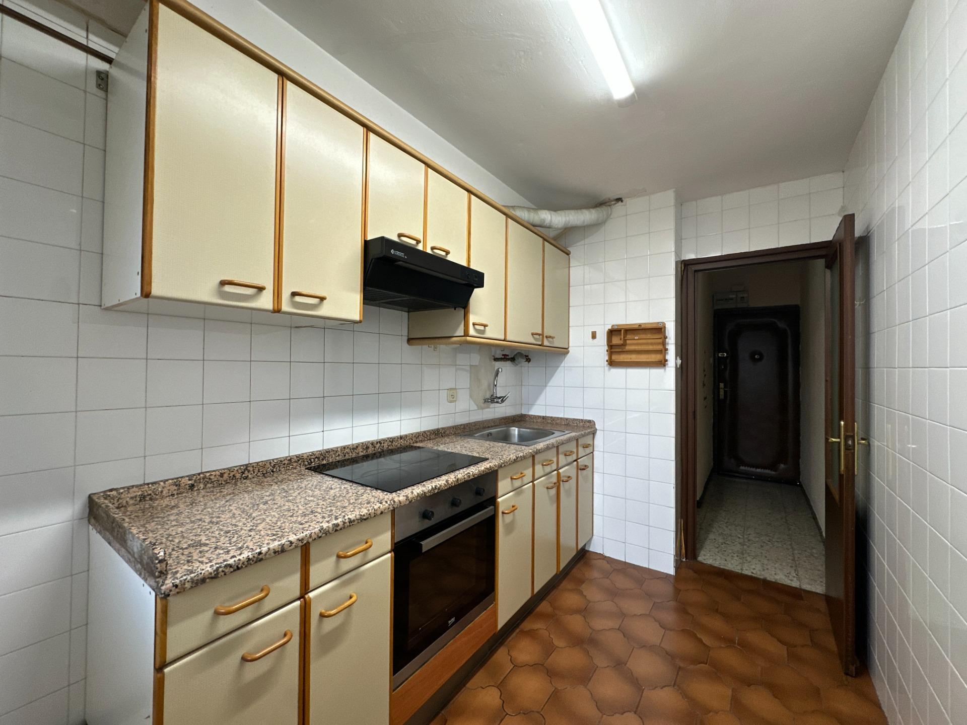 En venta estupendo piso de 3 habitaciones