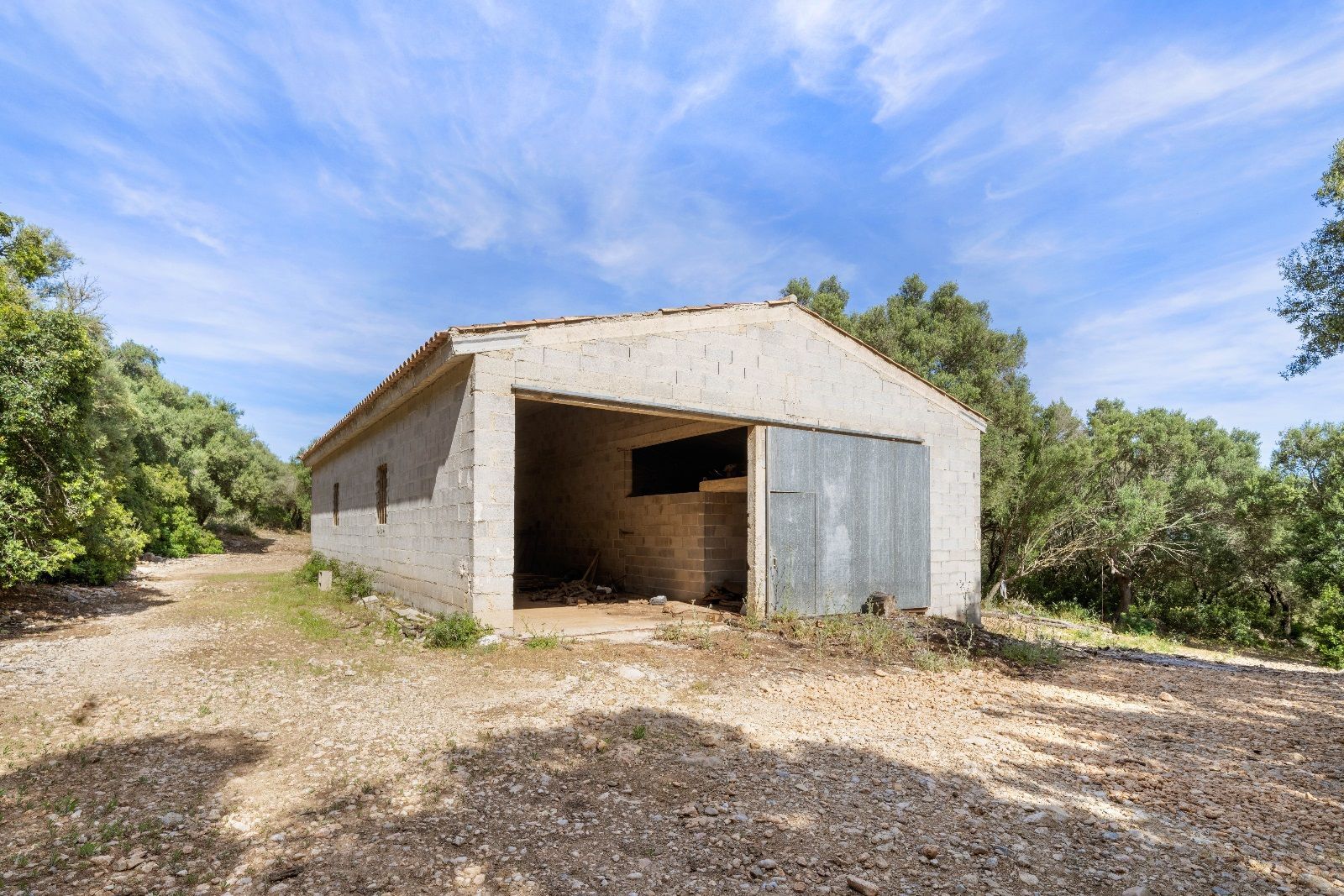 Terreno de 140.000 m2 en Alcudia con licencia de obra y vistas al mar