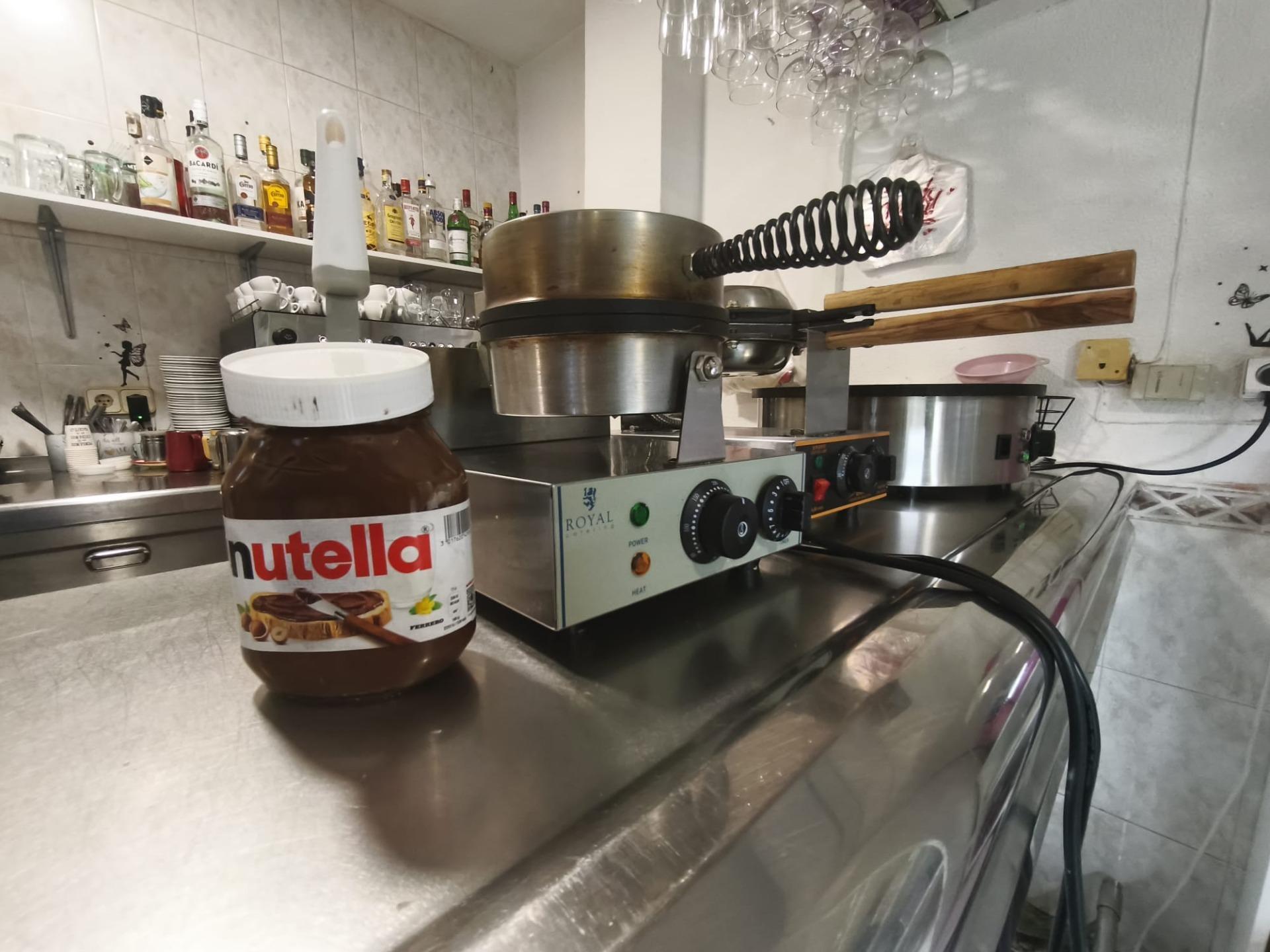 traspaso Cafetería con Encanto y Gran Terraza ? Concepto Pet Friendly Único en la Zona