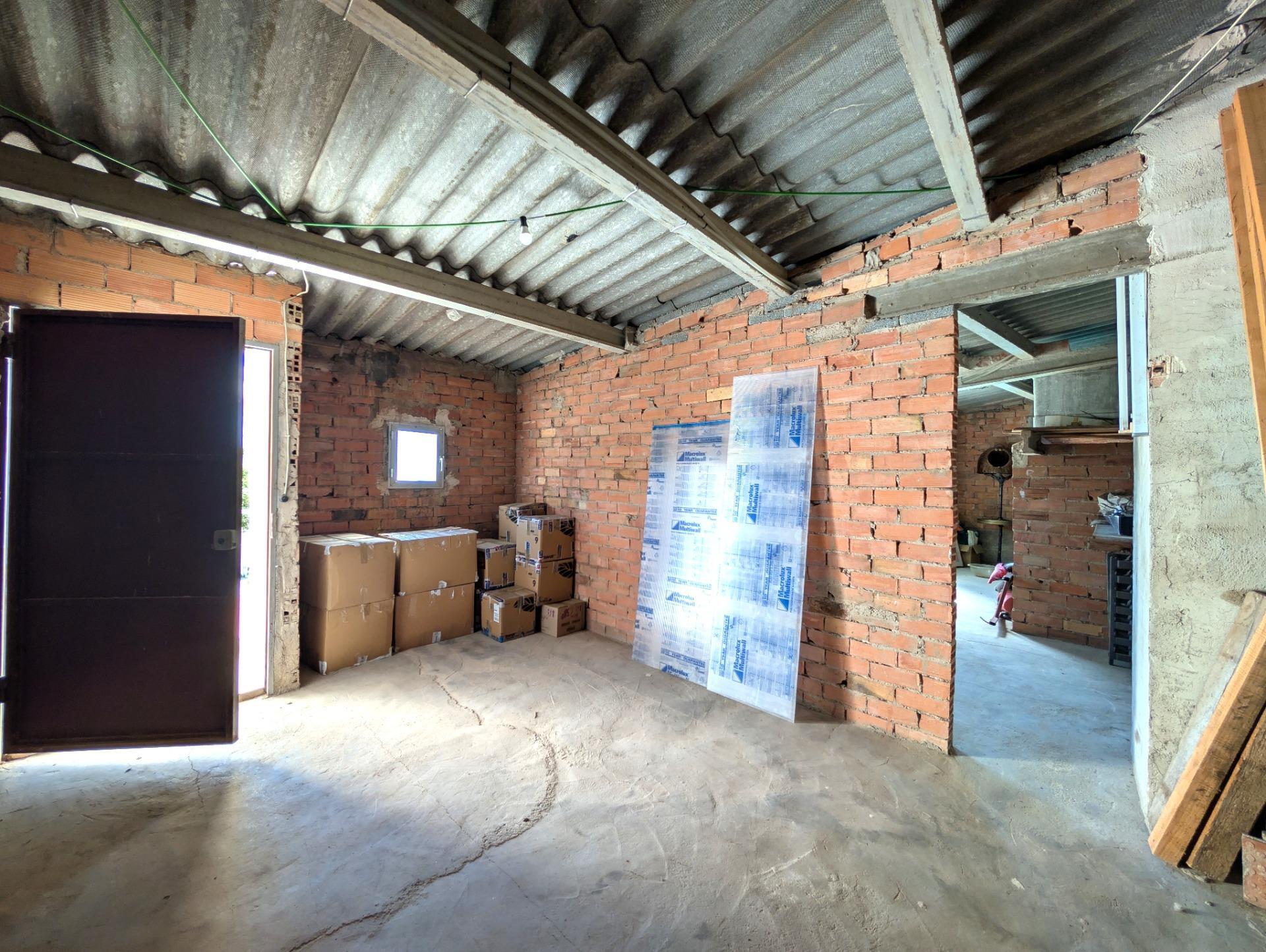 En venta Finca rústica con chalet privado e instalaciones de Restaurante con licencia en el corazón del Valle de Agres en Gayanes.