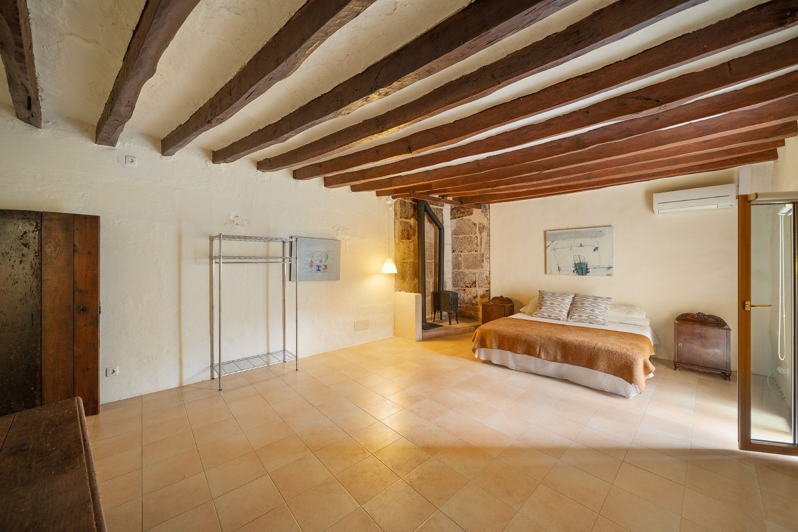 Casa en Pollensa de 404 m2 con patio, garaje y licencia ETV