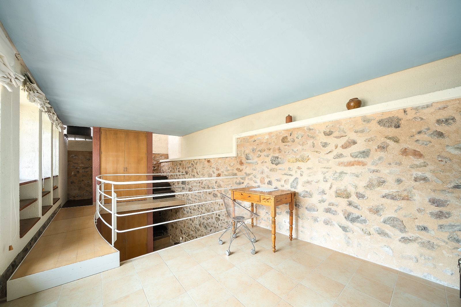 Casa en Pollensa de 404 m2 con patio, garaje y licencia ETV