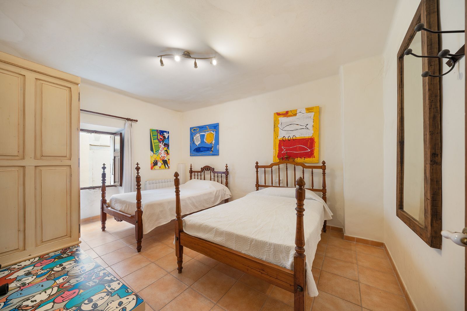 Casa en Pollensa de 404 m2 con patio, garaje y licencia ETV