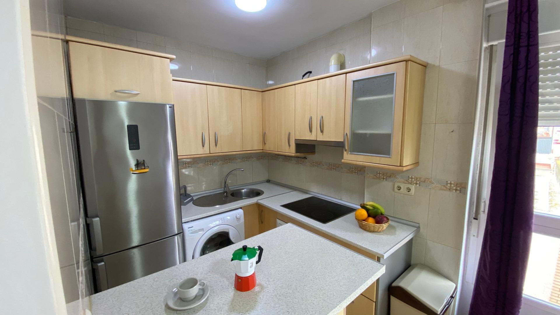 ¡OPORTUNIDAD EN ALMERÍA! VIVIENDA  LISTA PARA ENTRAR A VIVIR