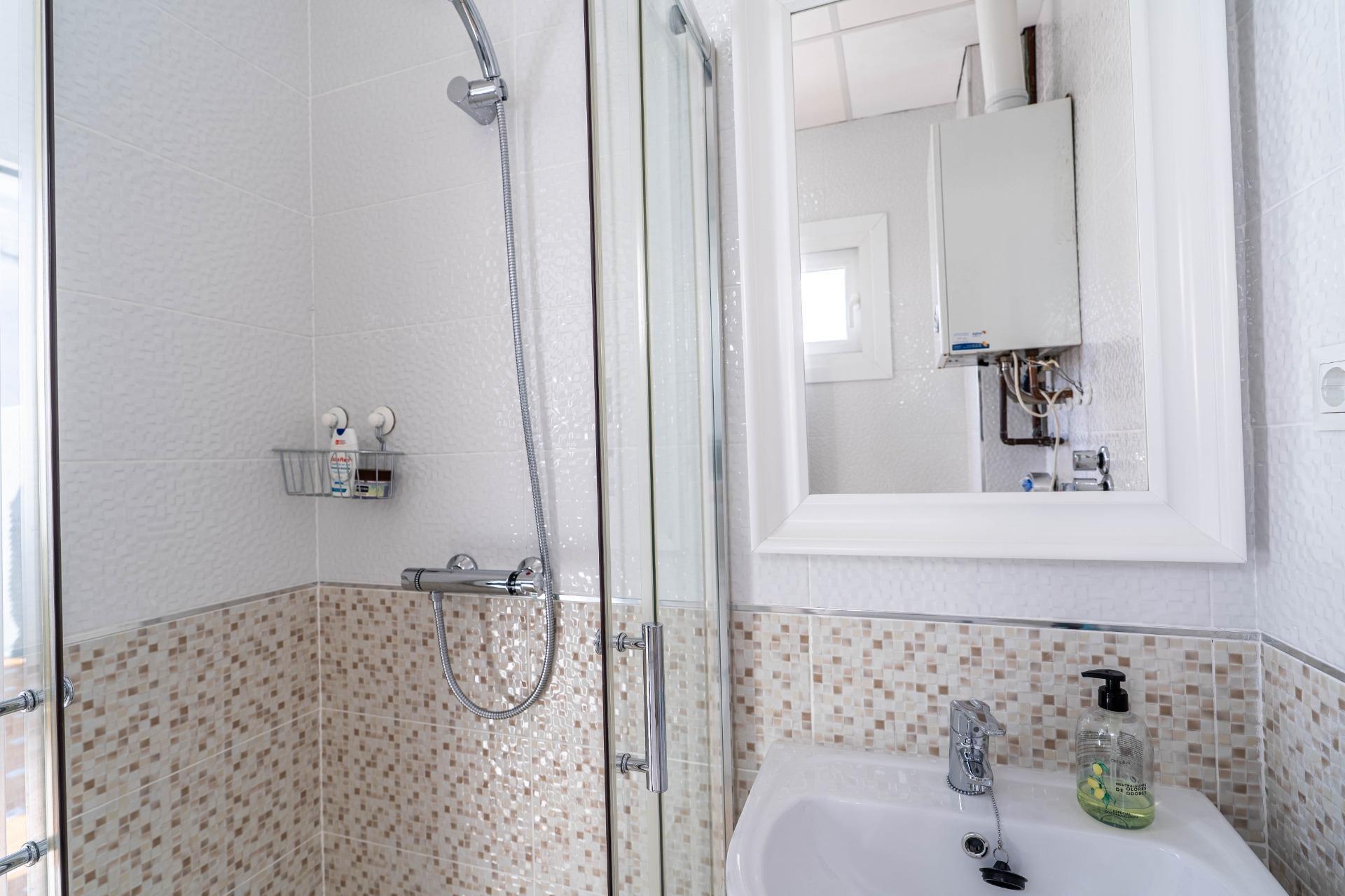 Exclusivo Ático Dúplex con Terraza y Piscina Privada en la mejor zona de triana.