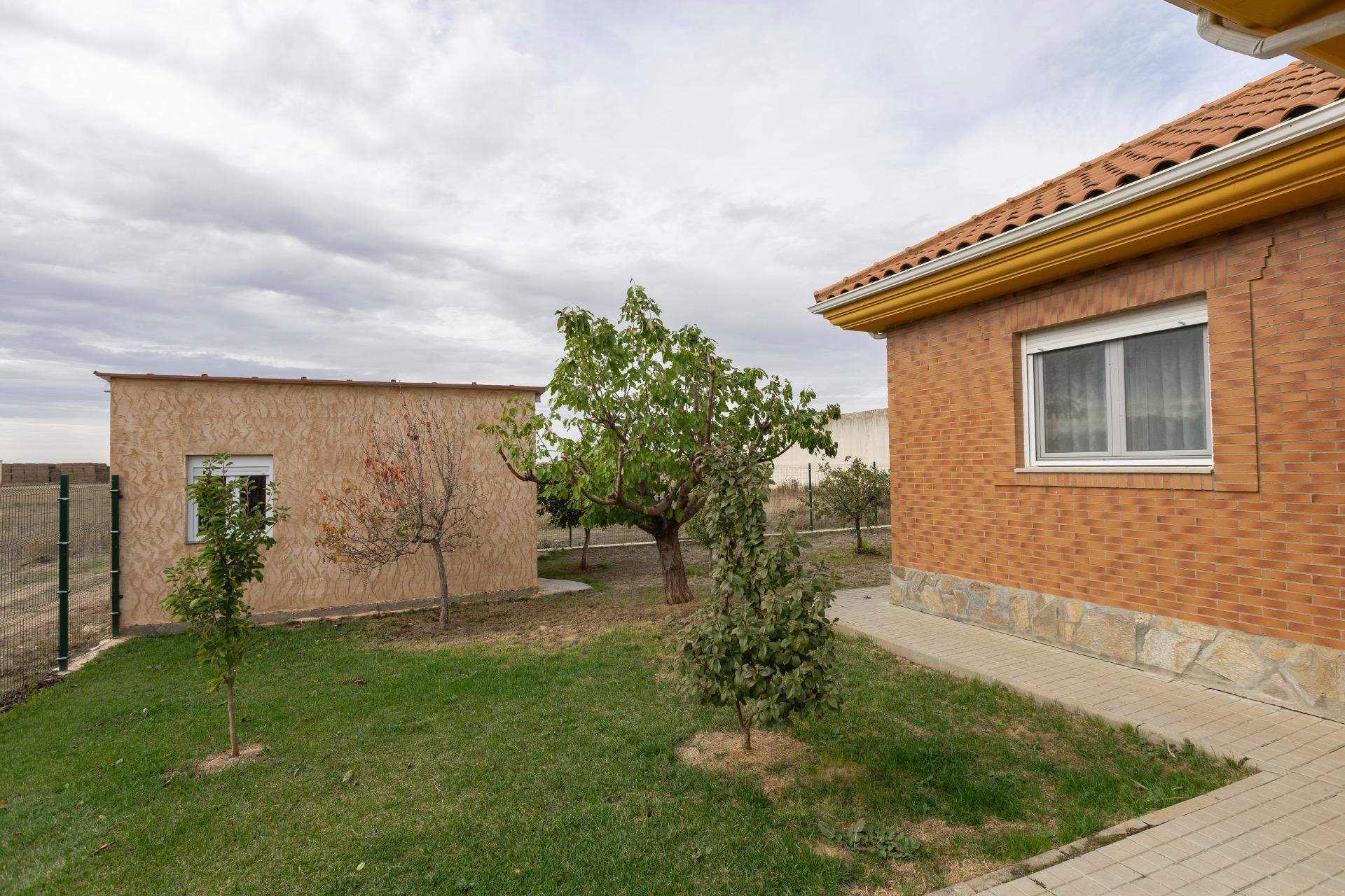 Finca urbanizable en Revellinos (a 15 minutos de Benavente)