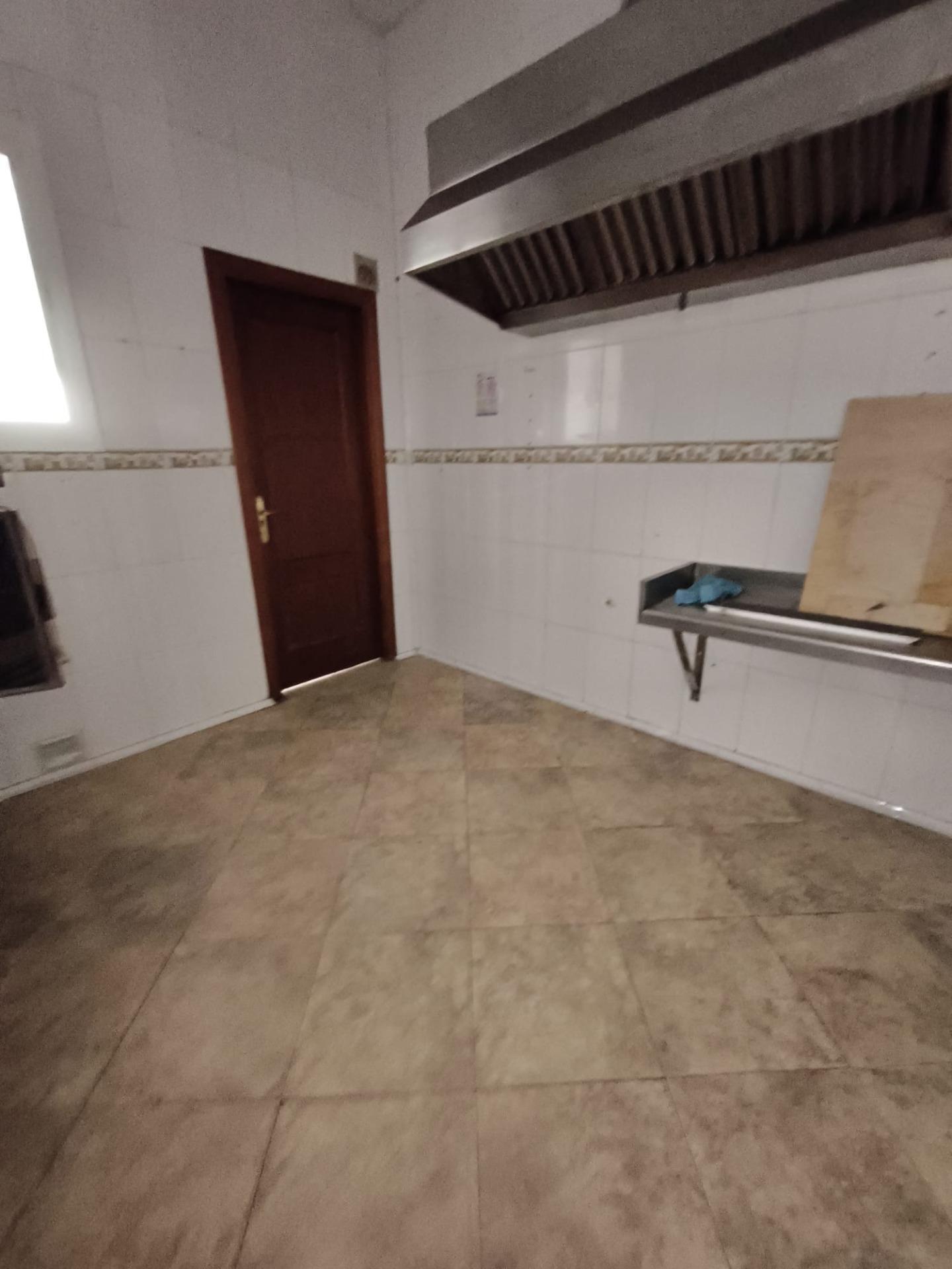 Local Comercial con Opción a Vivienda en Zona Estratégica