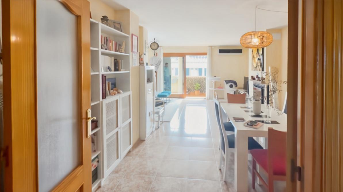 ESPECTACULAR PISO AMPLIO Y LUMINOSO CON VISTAS A LA MONTAÑA