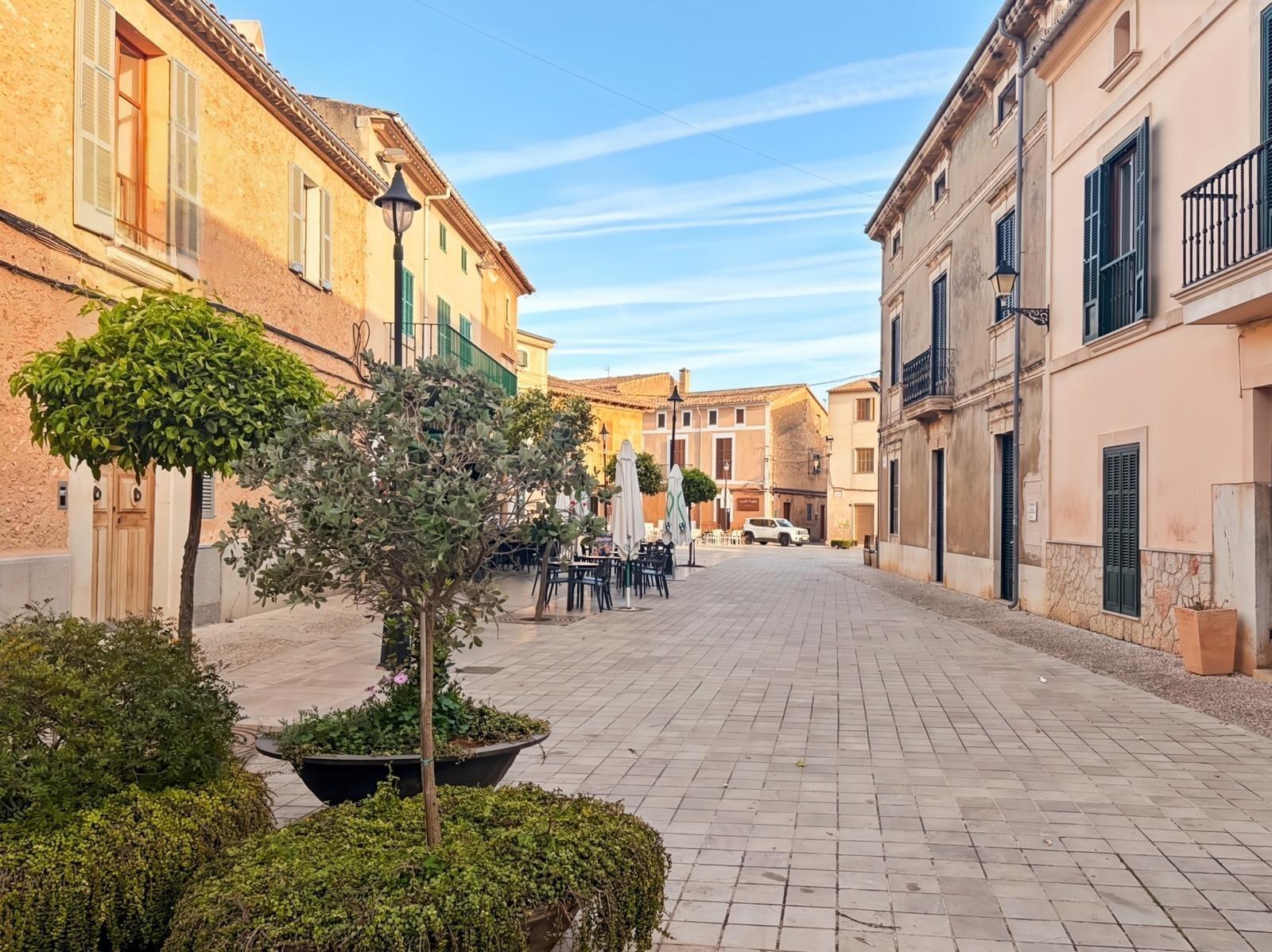 ESPECTACULAR PISO AMPLIO Y LUMINOSO CON VISTAS A LA MONTAÑA