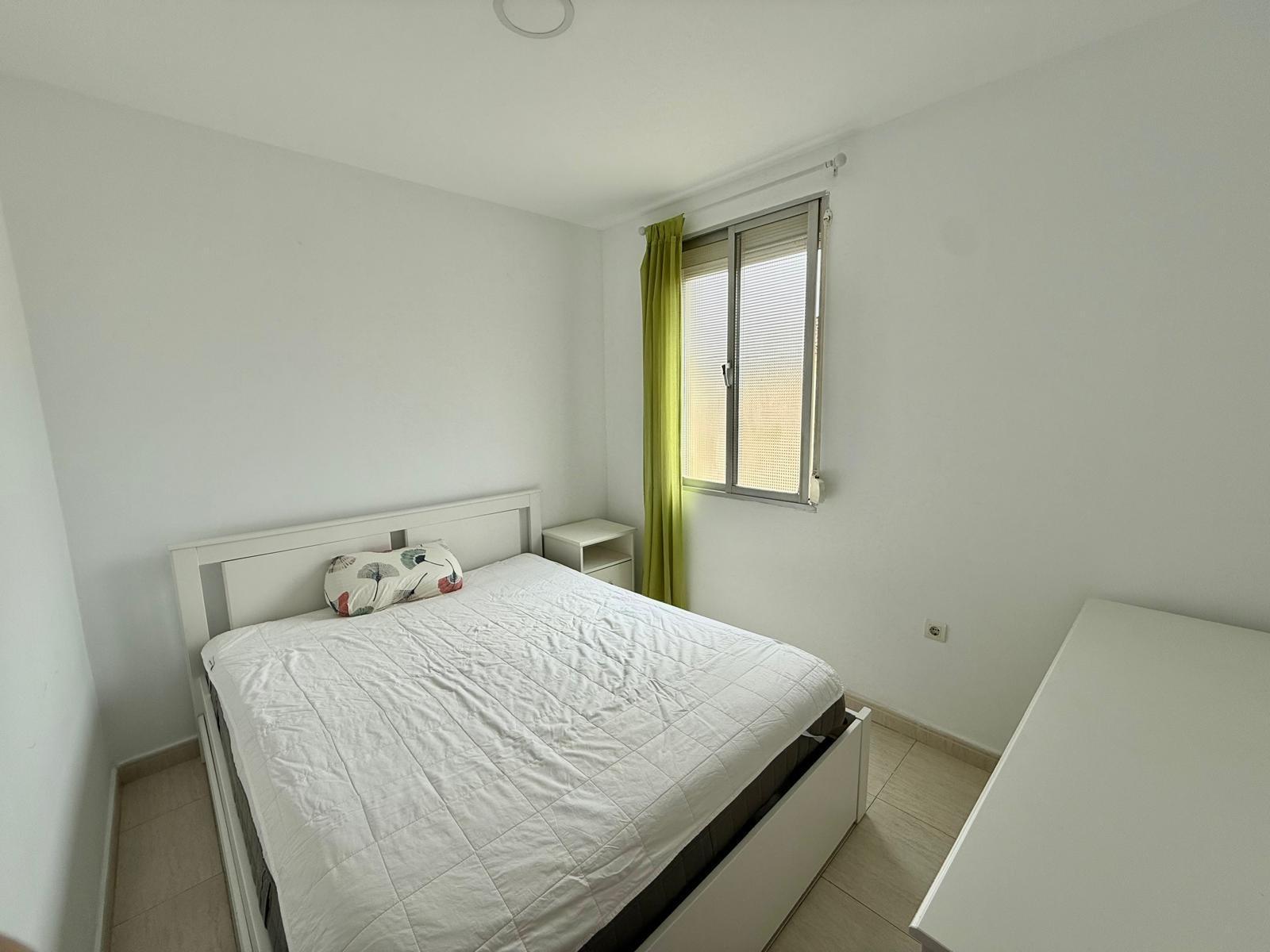 Piso de 3 habitaciones en Gamarra