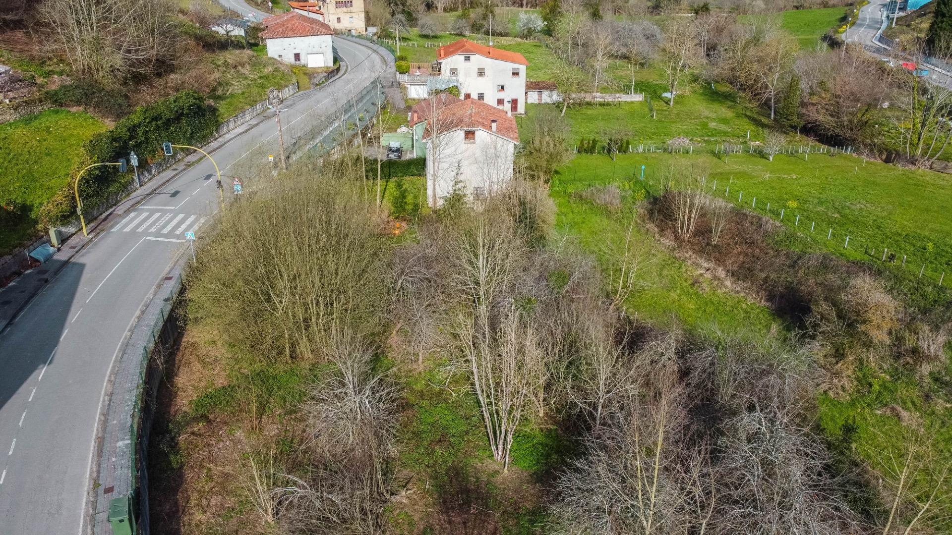 PRECIOSA Y SOLEADA FINCA RODEADA DE NATURALEZA EN BIMENES, A NADA DE NAVA LA COMARCA DE LA SIDRA Y PRINCIPALES CIUDADES