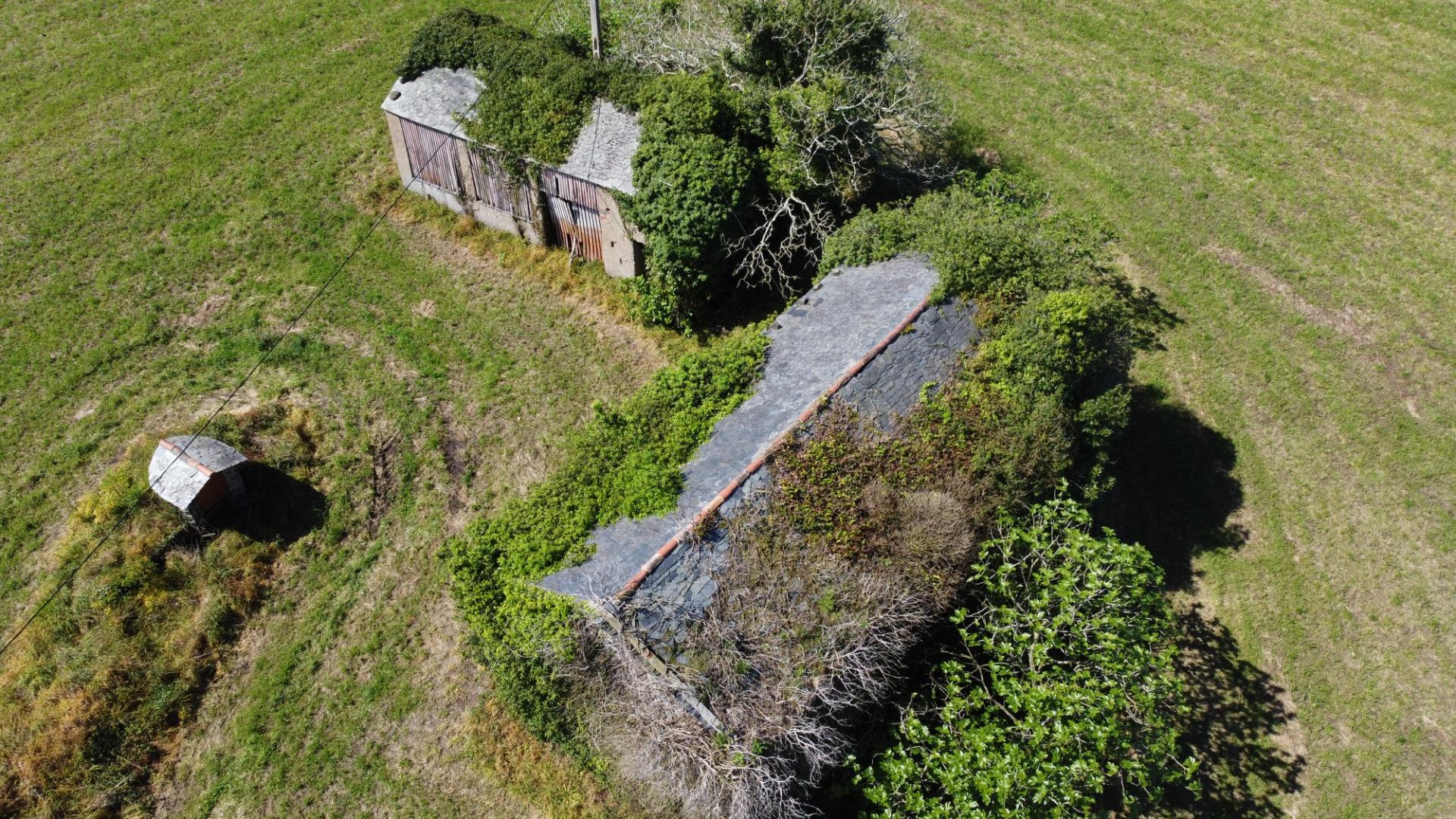 TERRENO EDIFICABLE SITO EN LONGARA, EL FRANCO, LA CARIDAD
