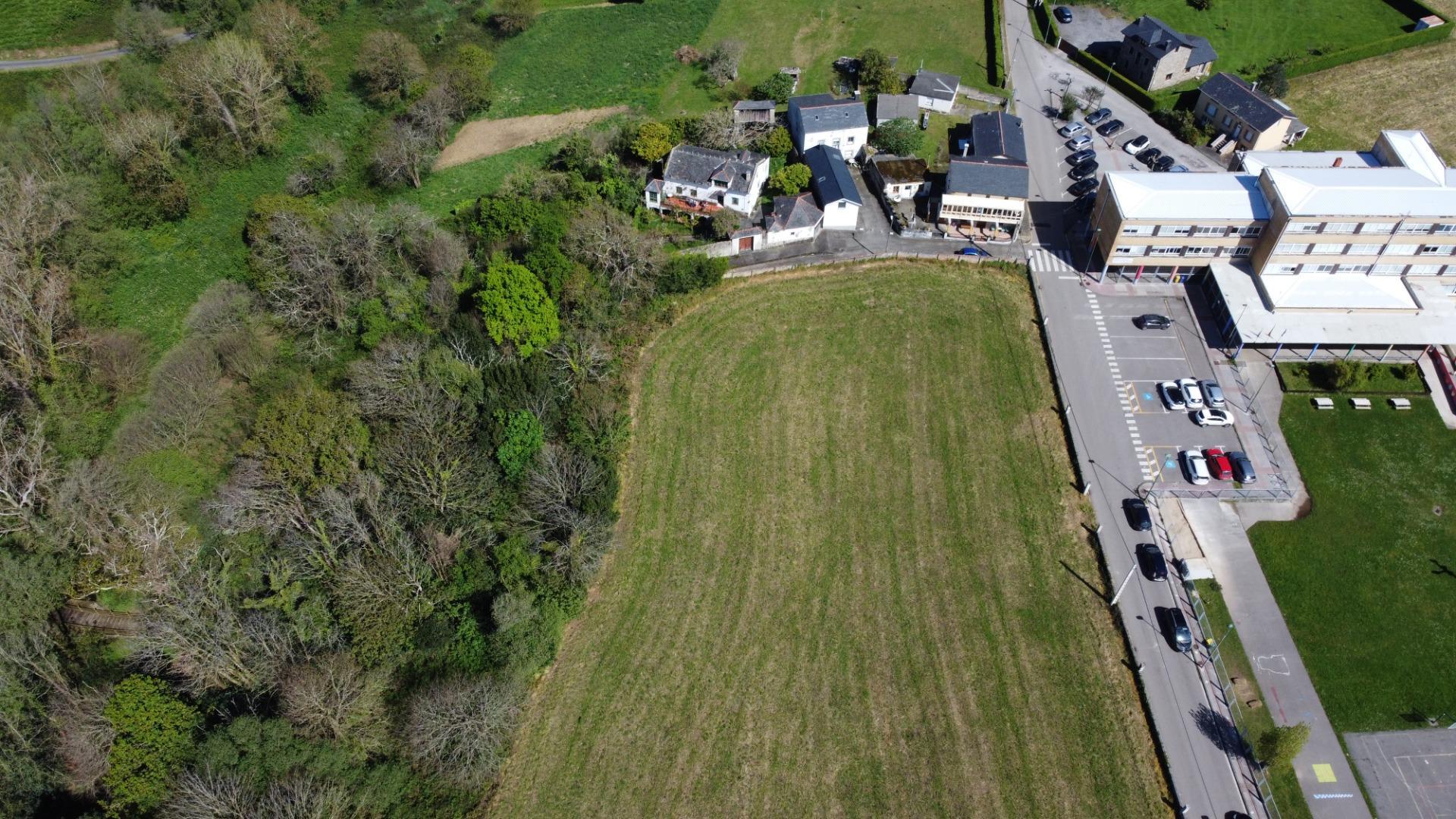 TERRENO EDIFICABLE SITO EN LONGARA, EL FRANCO, LA CARIDAD