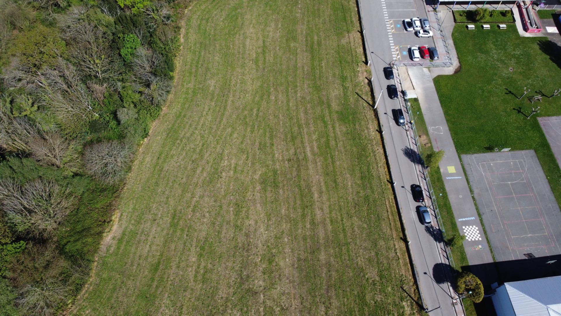 TERRENO EDIFICABLE SITO EN LONGARA, EL FRANCO, LA CARIDAD