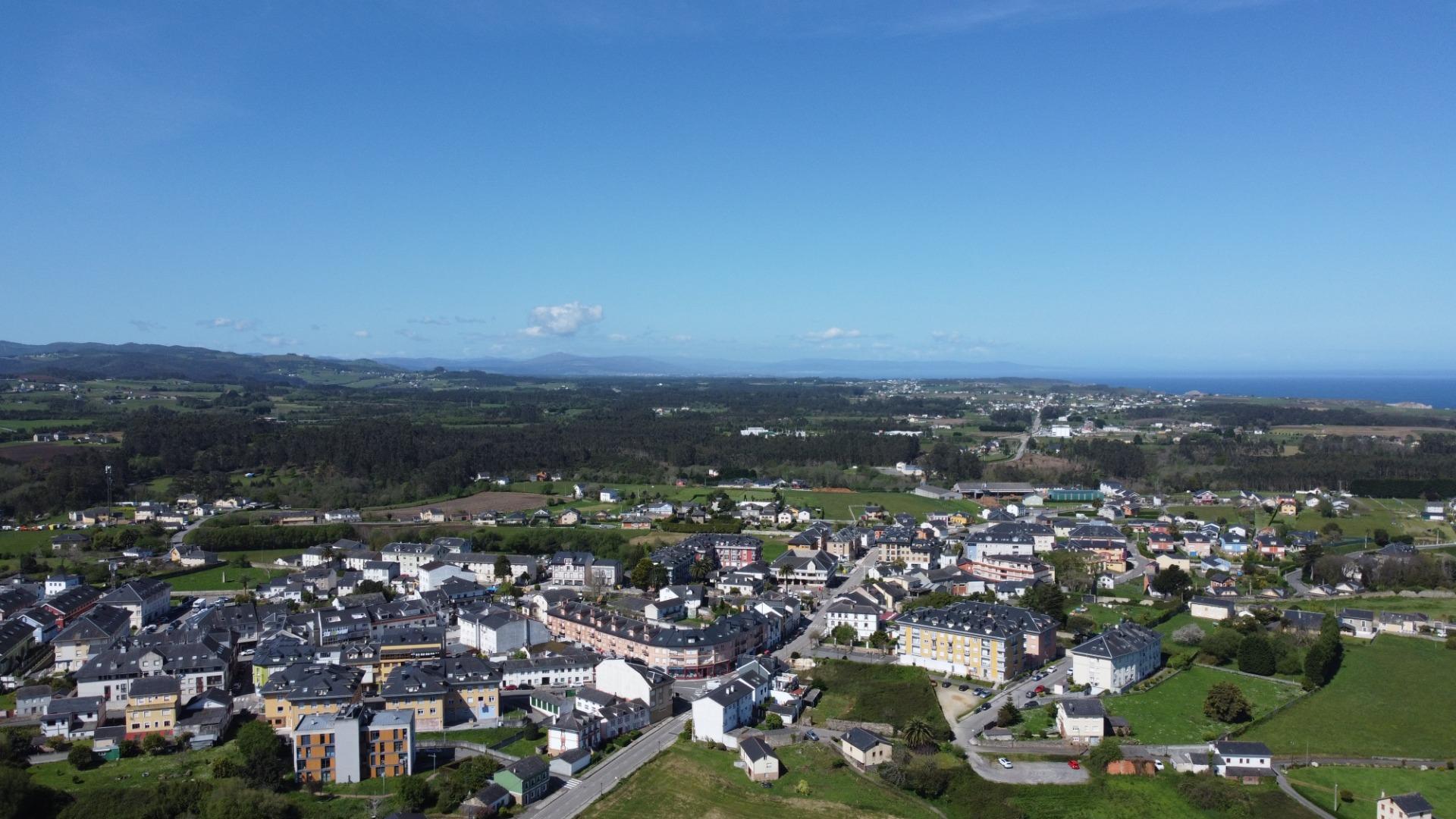 TERRENO EDIFICABLE SITO EN LONGARA, EL FRANCO, LA CARIDAD
