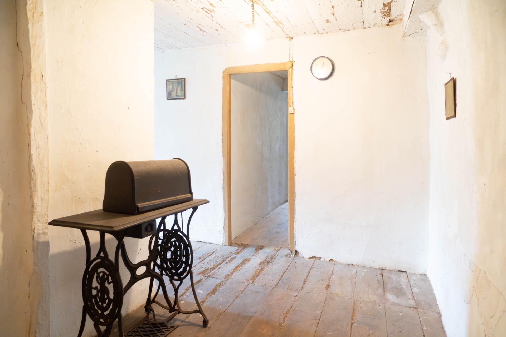 CASA Y TERRENO EN PRASES CORVERA DE TORANZO