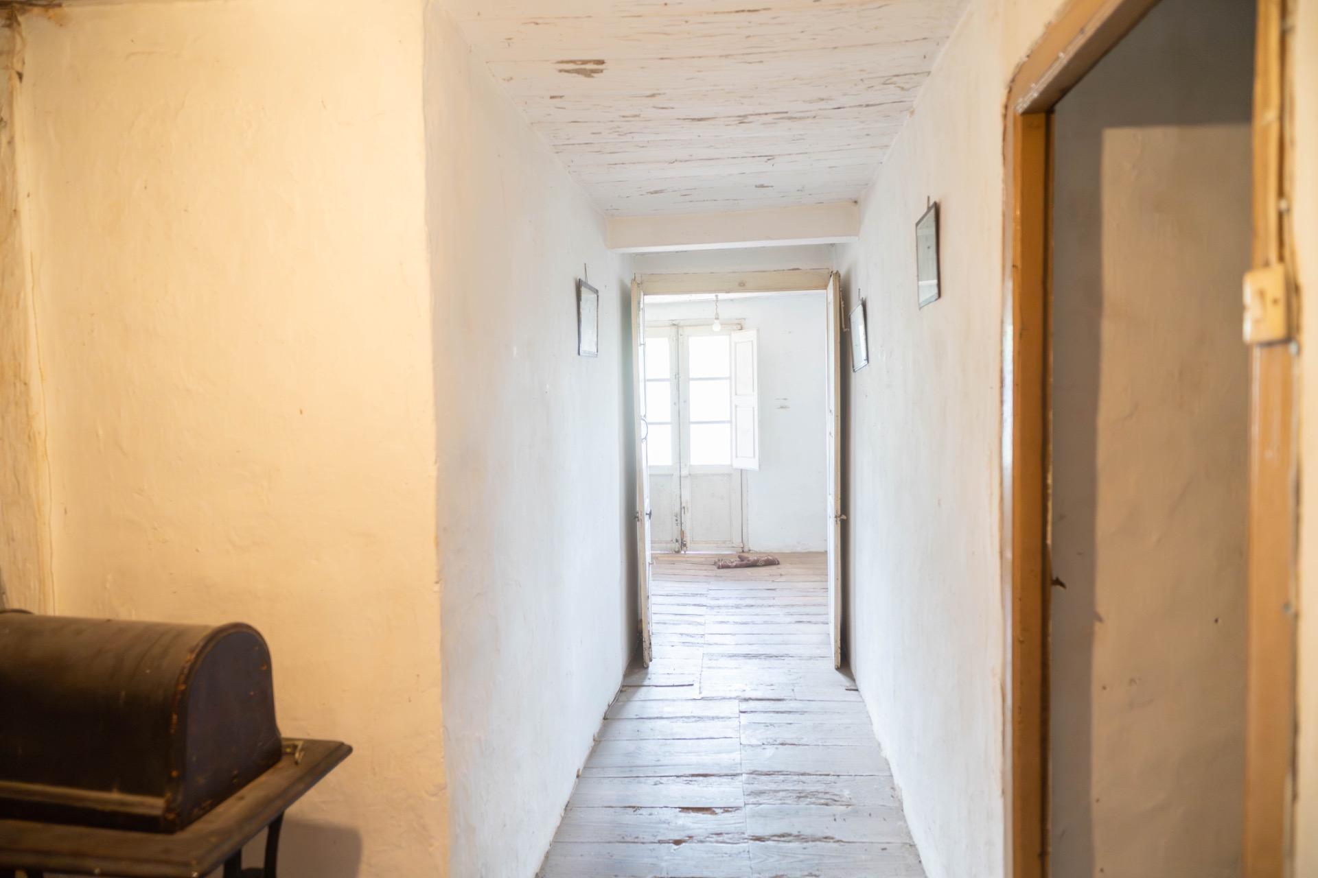 CASA Y TERRENO EN PRASES CORVERA DE TORANZO