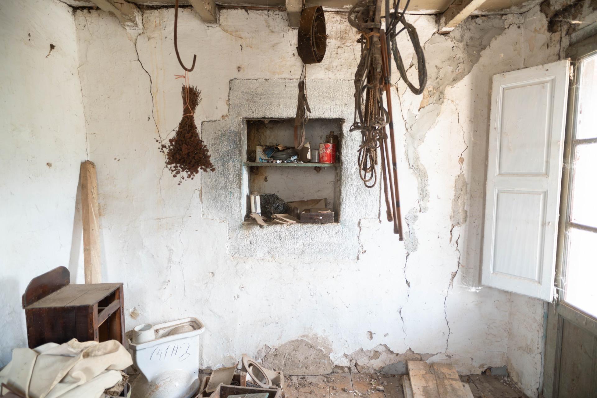 CASA Y TERRENO EN PRASES CORVERA DE TORANZO
