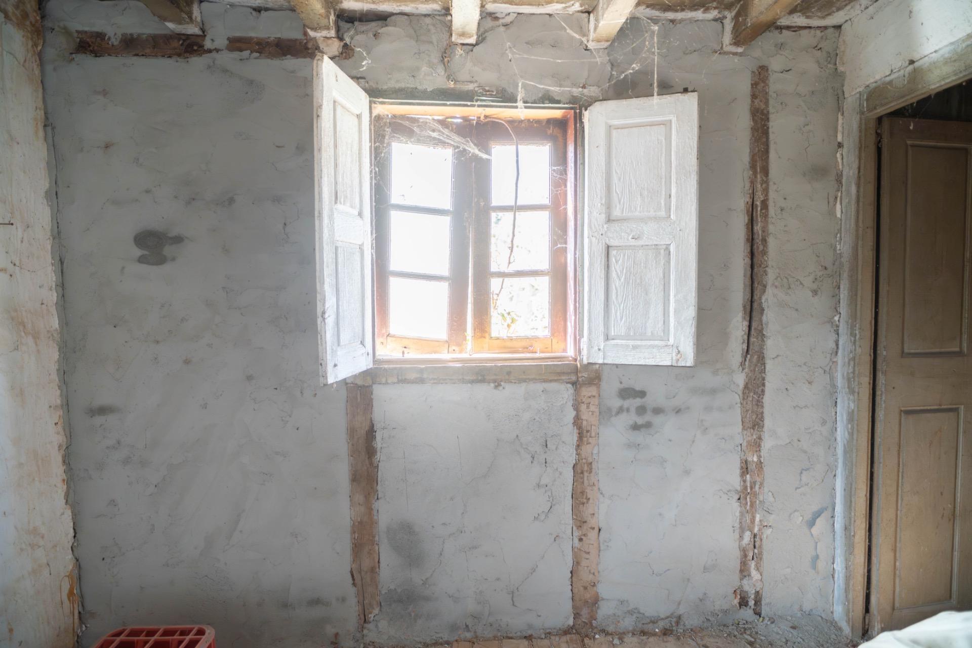 CASA Y TERRENO EN PRASES CORVERA DE TORANZO