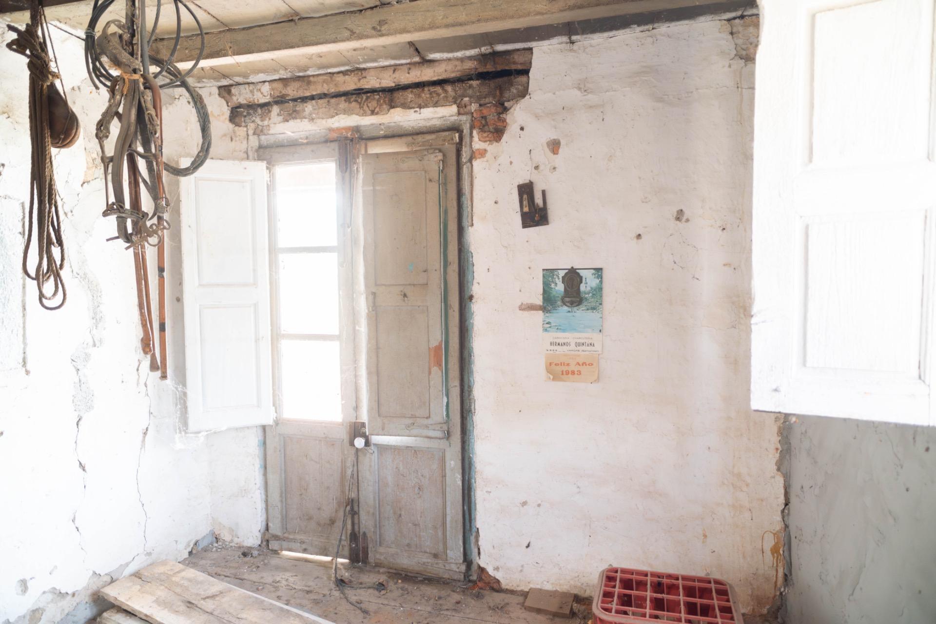 CASA Y TERRENO EN PRASES CORVERA DE TORANZO