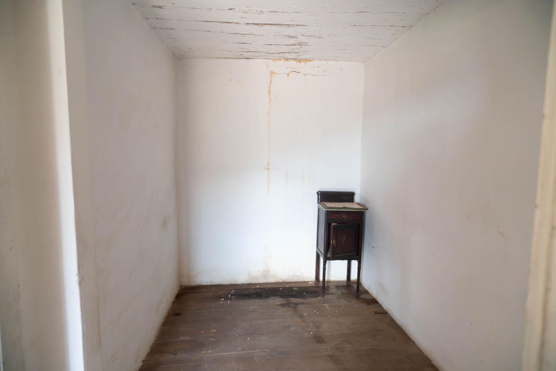 CASA Y TERRENO EN PRASES CORVERA DE TORANZO