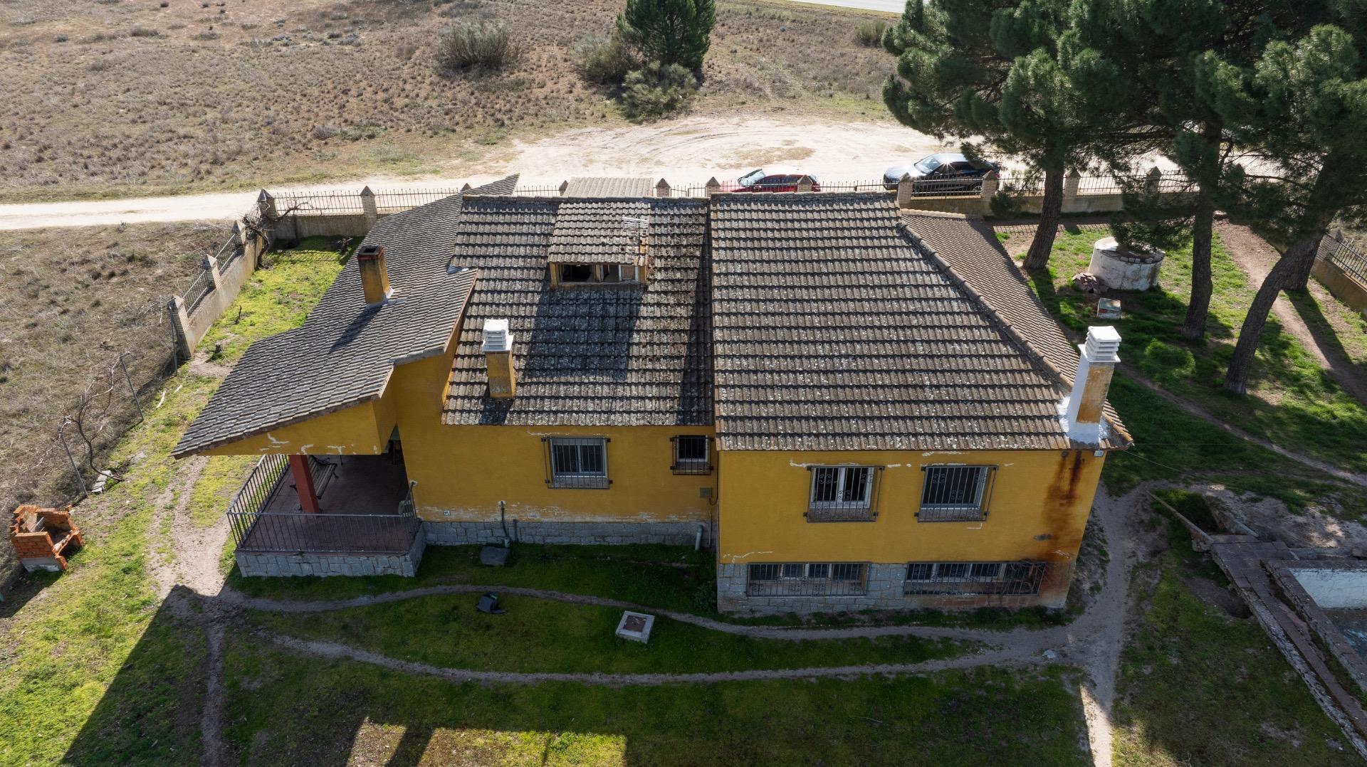 Casa Independiente en Fuente el Olmo de Íscar ??