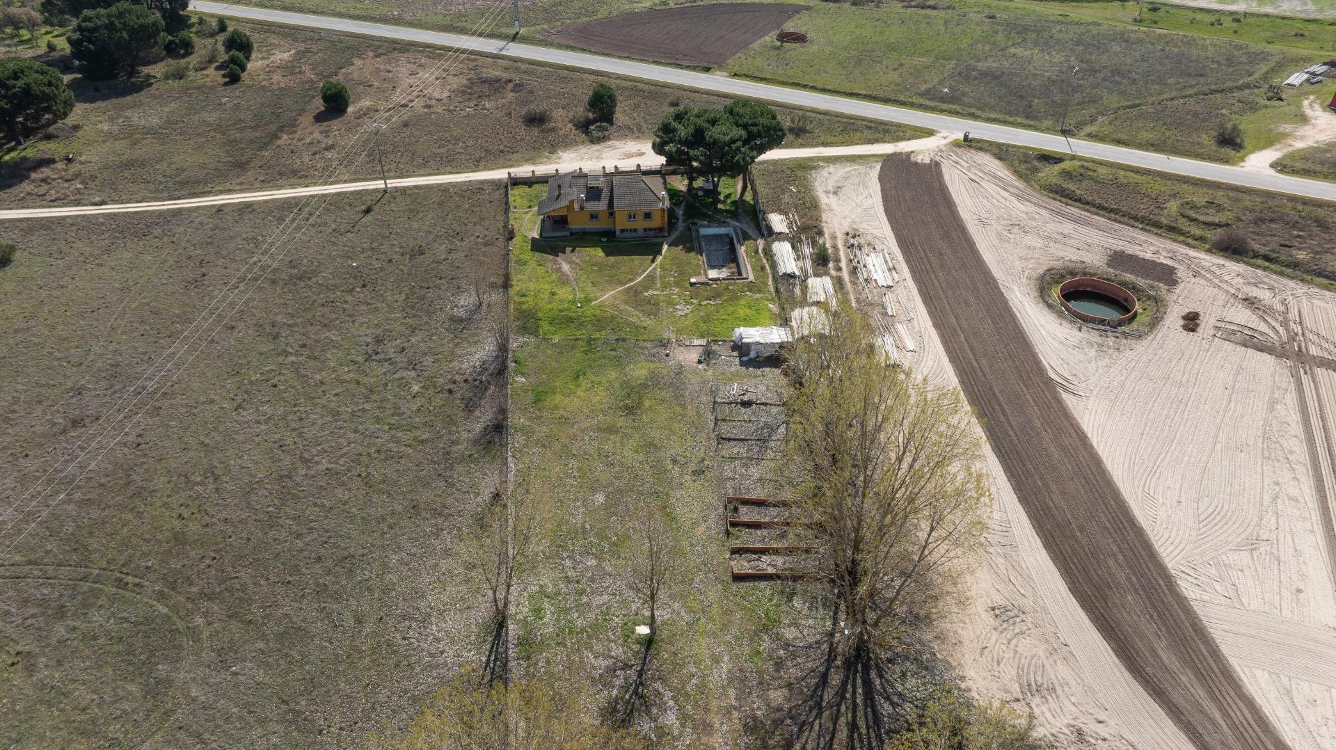 Casa Independiente en Fuente el Olmo de Íscar ??