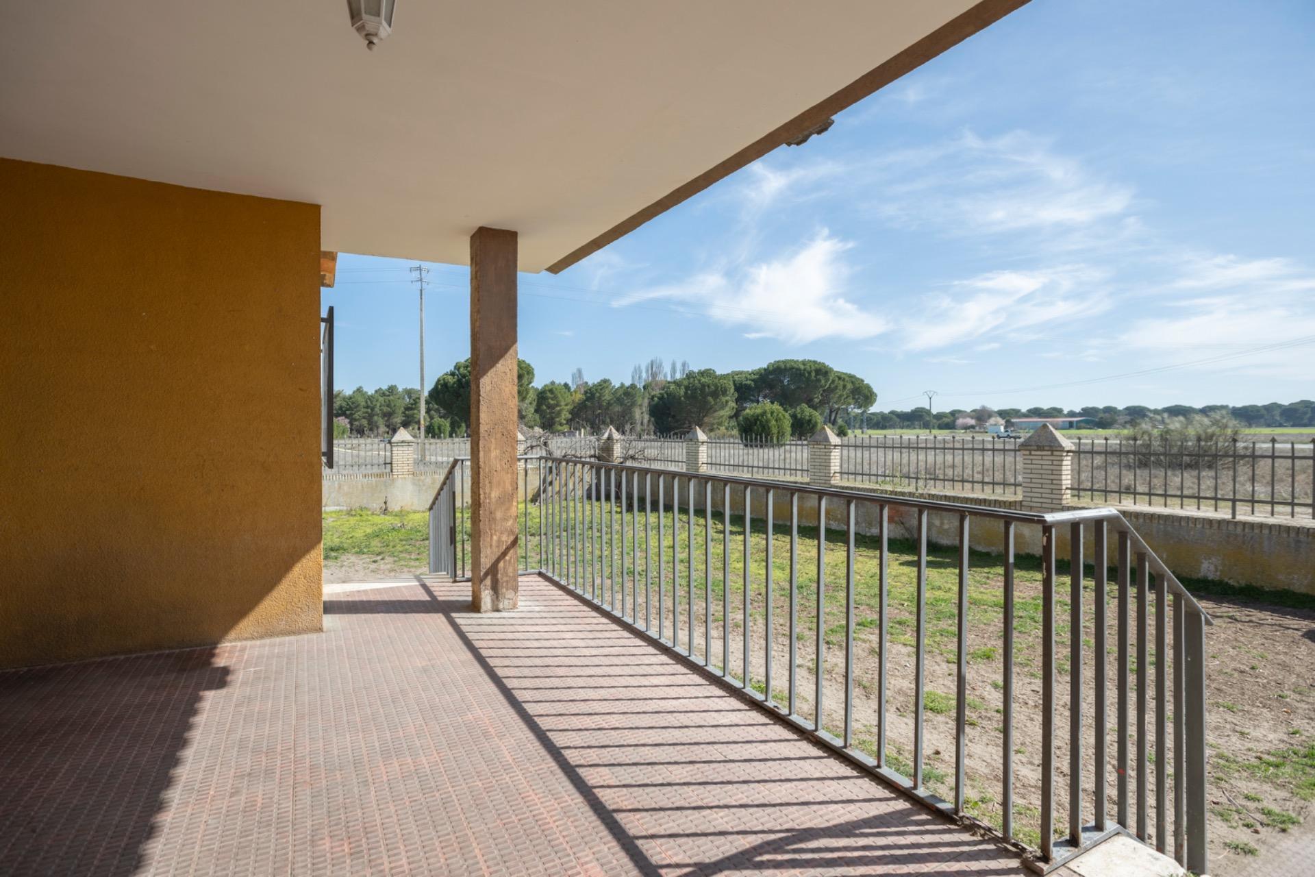 Casa Independiente en Fuente el Olmo de Íscar ??