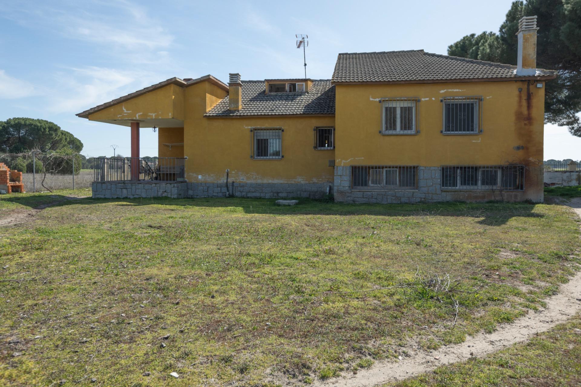 Casa Independiente en Fuente el Olmo de Íscar ??