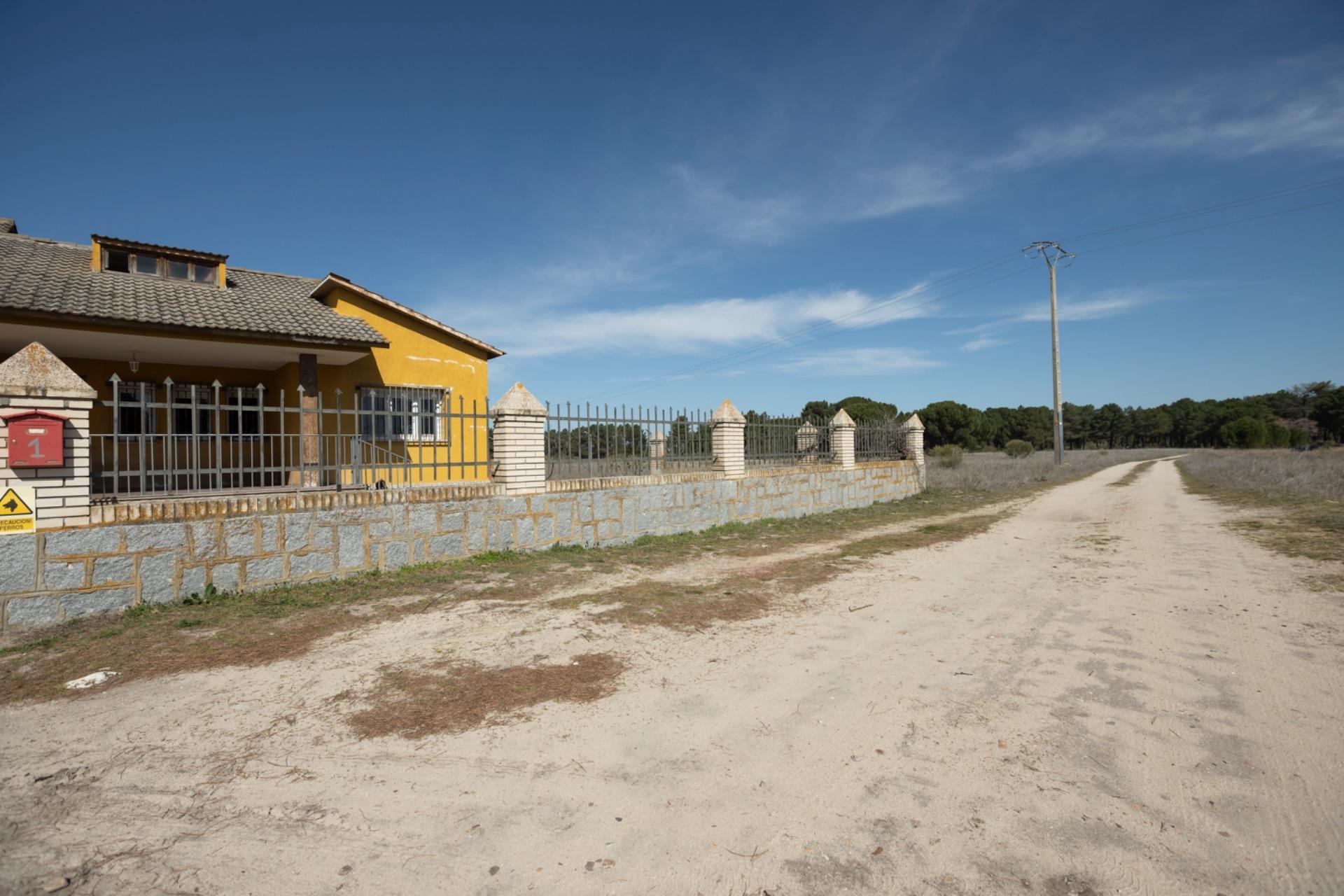 Casa Independiente en Fuente el Olmo de Íscar ??