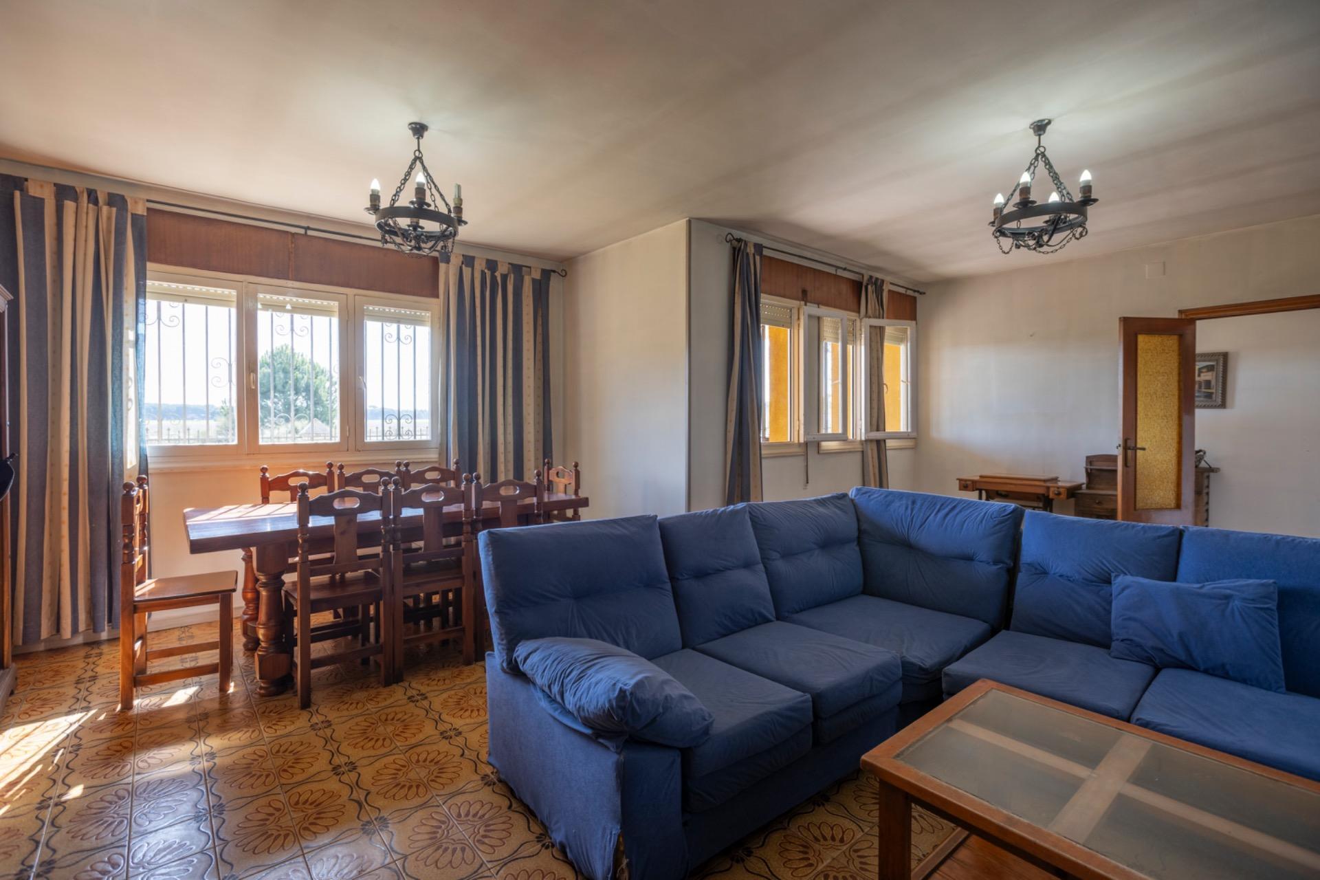 Casa Independiente en Fuente el Olmo de Íscar ??