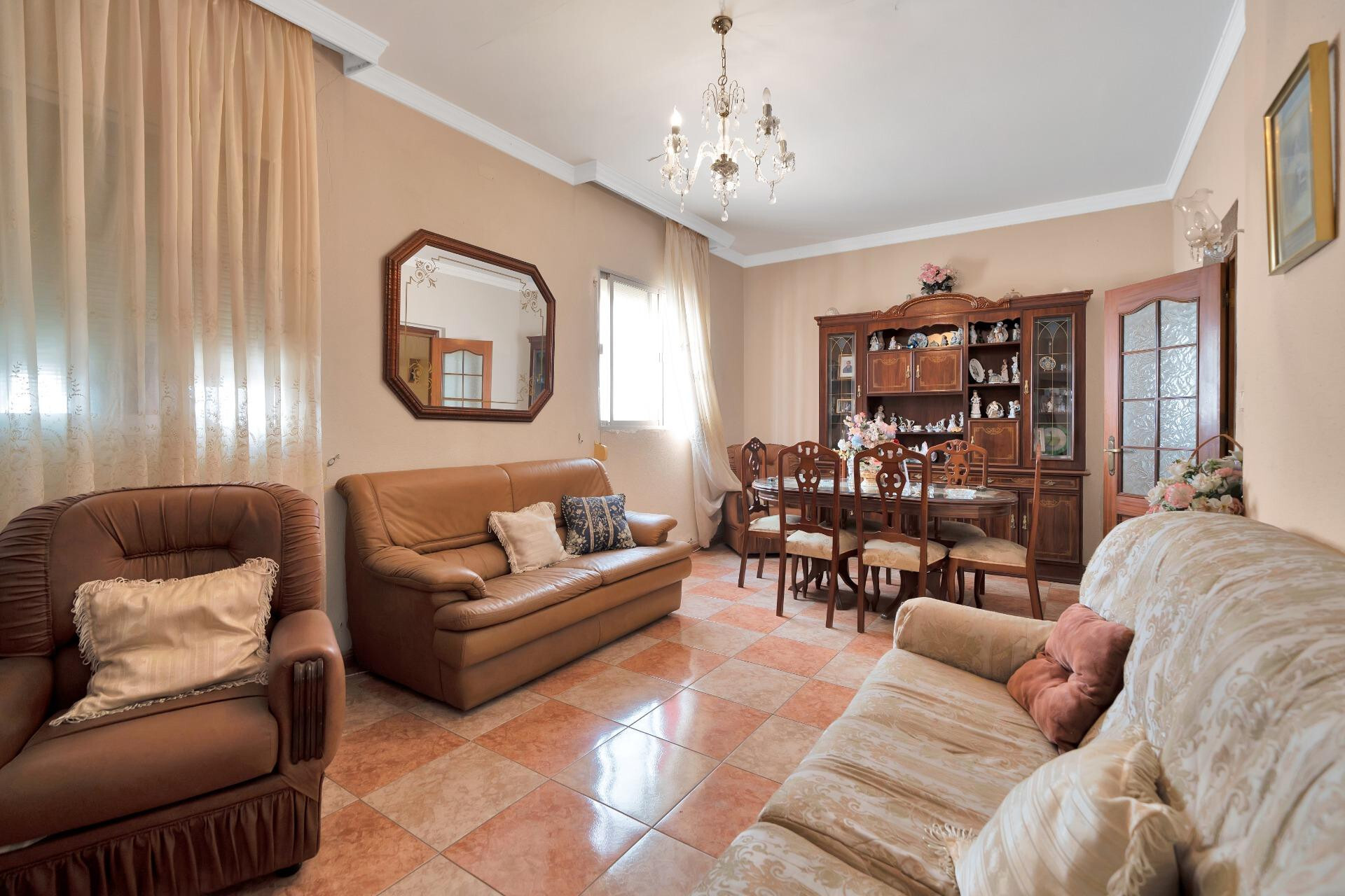 Casa de pueblo en La Linea de la Concepción