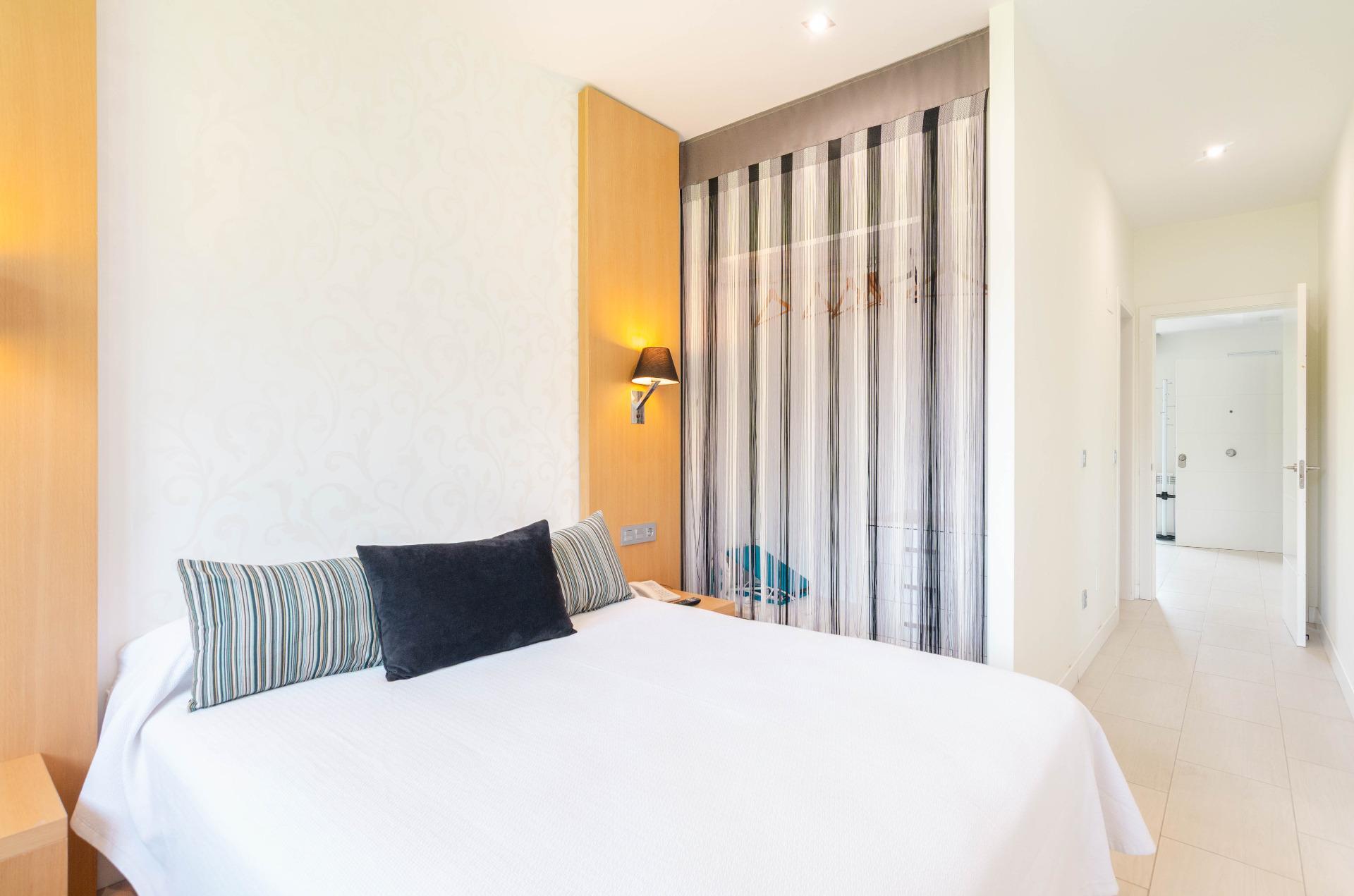 Edificios-Venta-MorcÃ­n-2213707-Foto-29