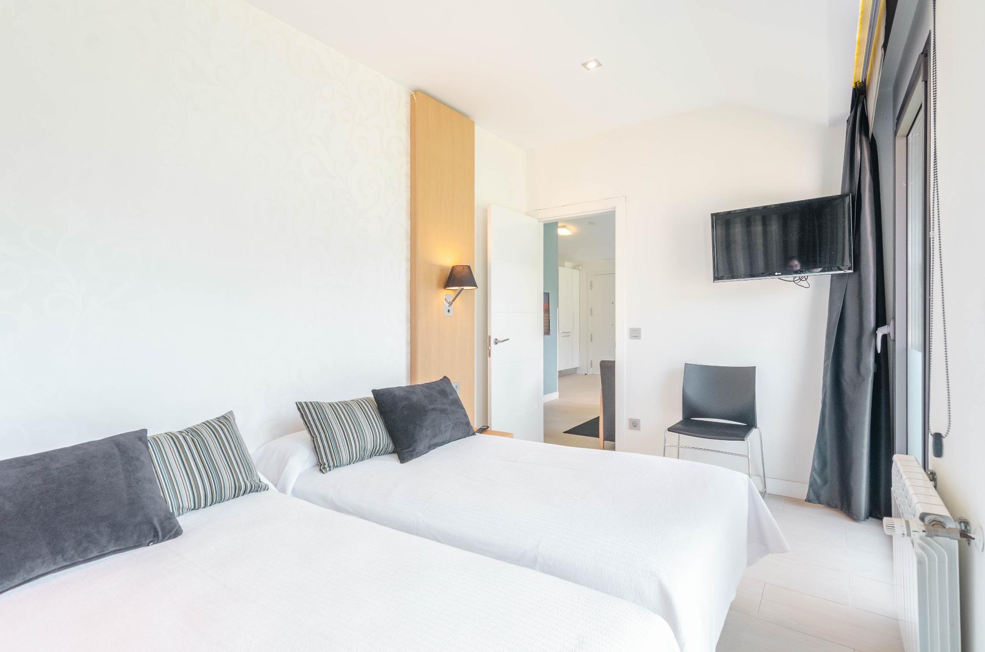 Edificios-Venta-MorcÃ­n-2213707-Foto-40