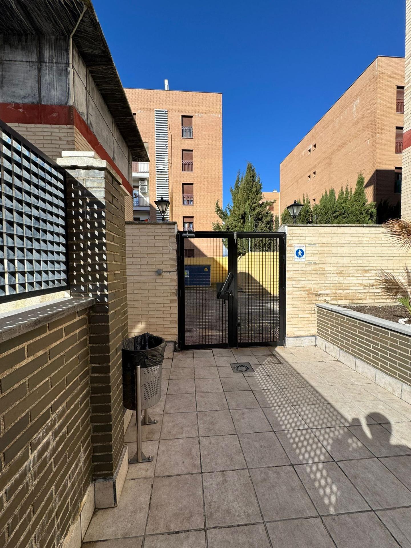 Pisos-Venta-OcaÃ±a-2210579-Foto-2