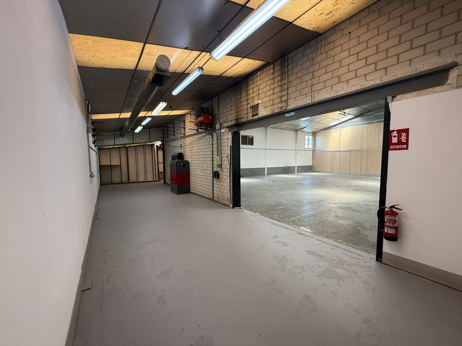 Naves-Venta-Daganzo de Arriba-2238623-Foto-10