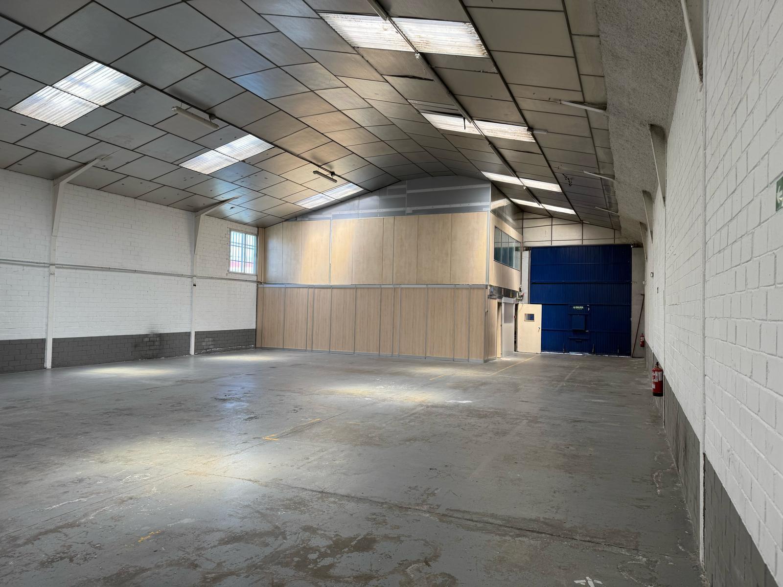 Naves-Venta-Daganzo de Arriba-2238623-Foto-11