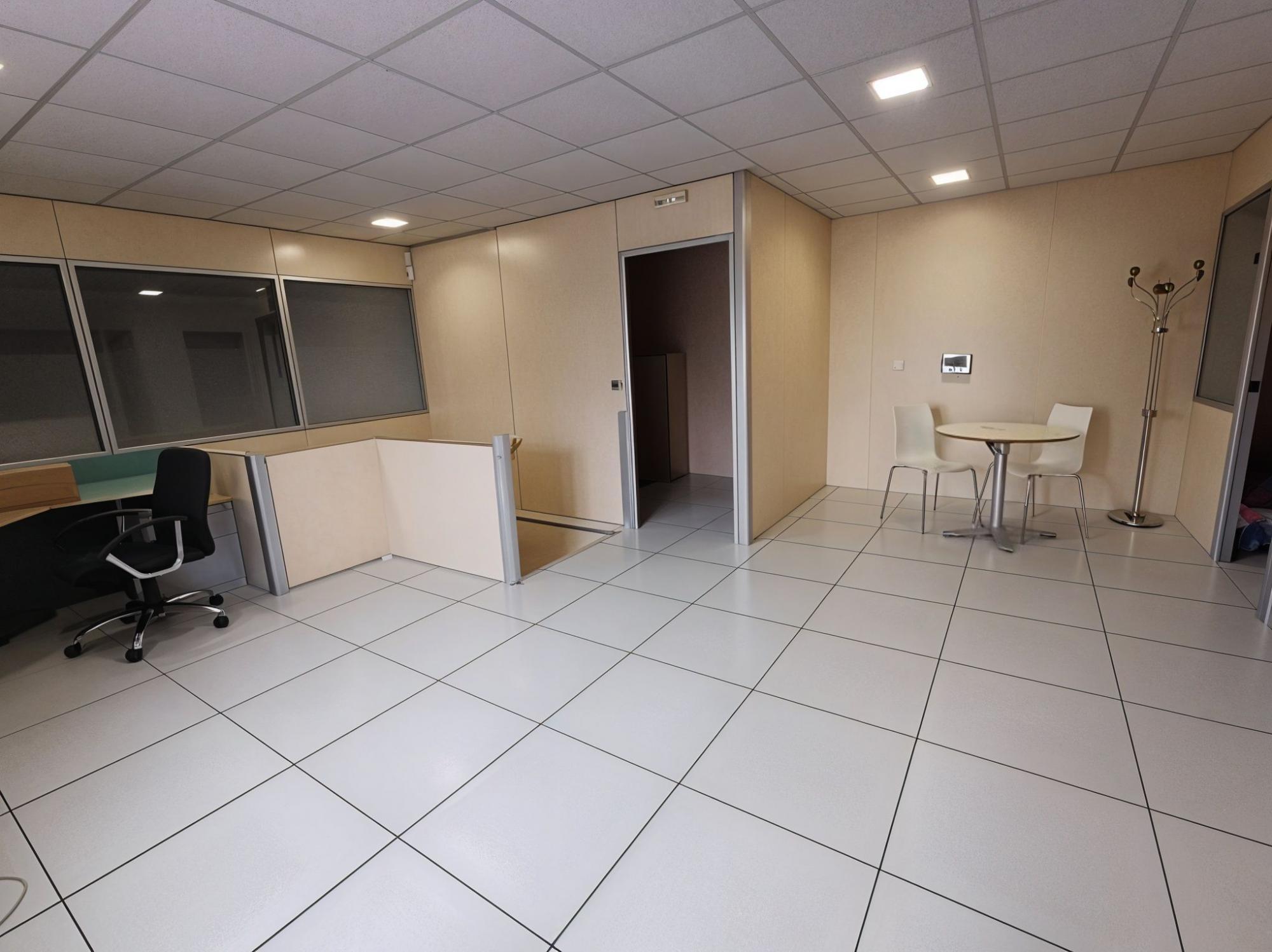 Naves-Venta-Daganzo de Arriba-2238623-Foto-14