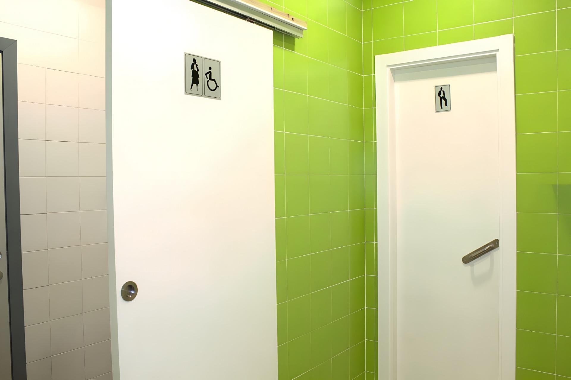 OFICINA COMERCIAL  EN EDIFICIO NUDO NORTE, LUIS FUENTES BEJARANO, 60.