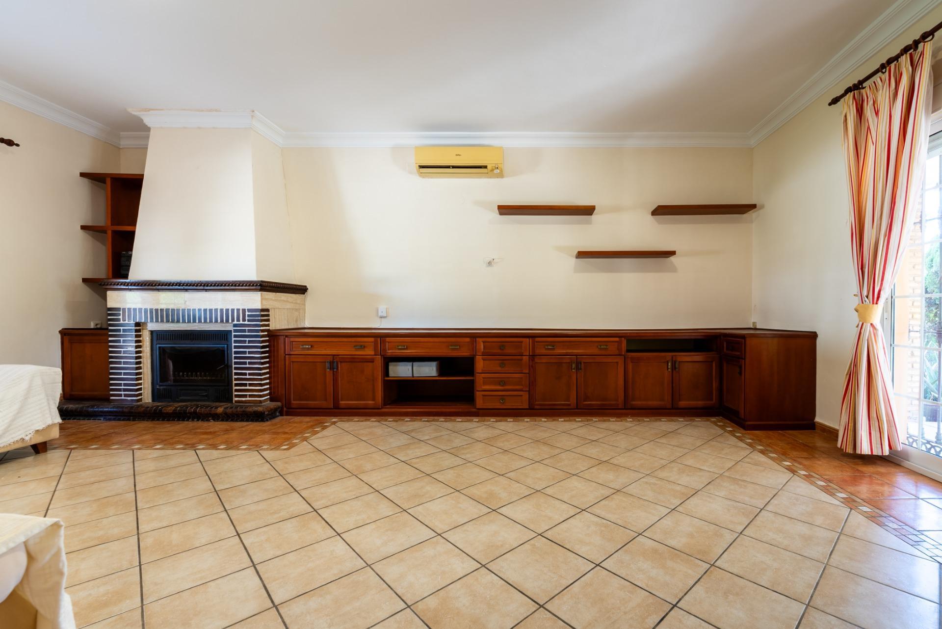 CHALET EN PALOMARES de 1400m2