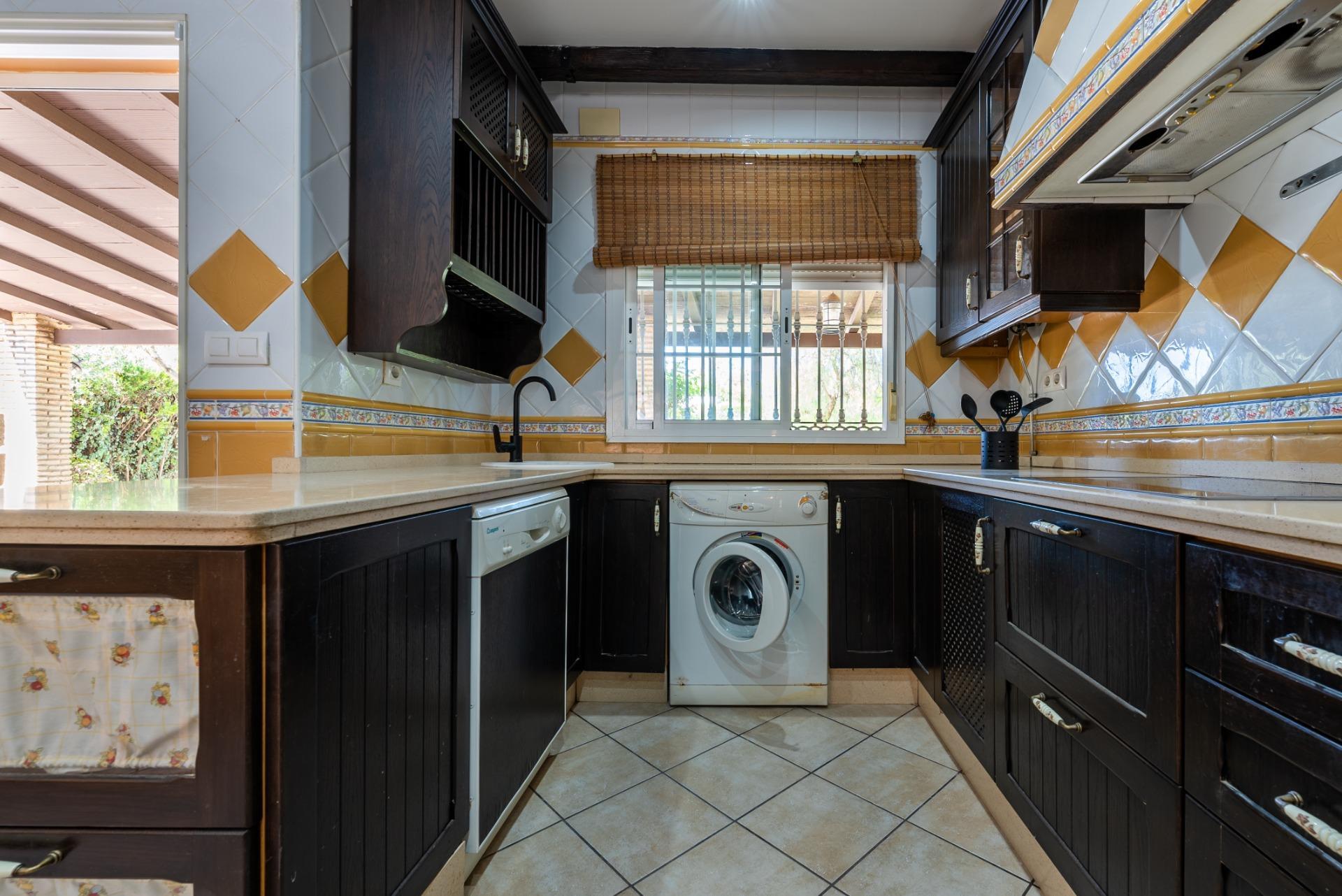 CHALET EN PALOMARES de 1400m2