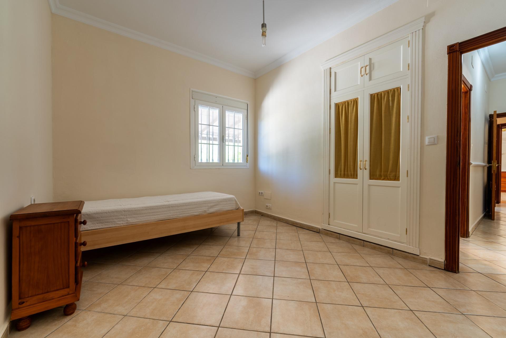 CHALET EN PALOMARES de 1400m2