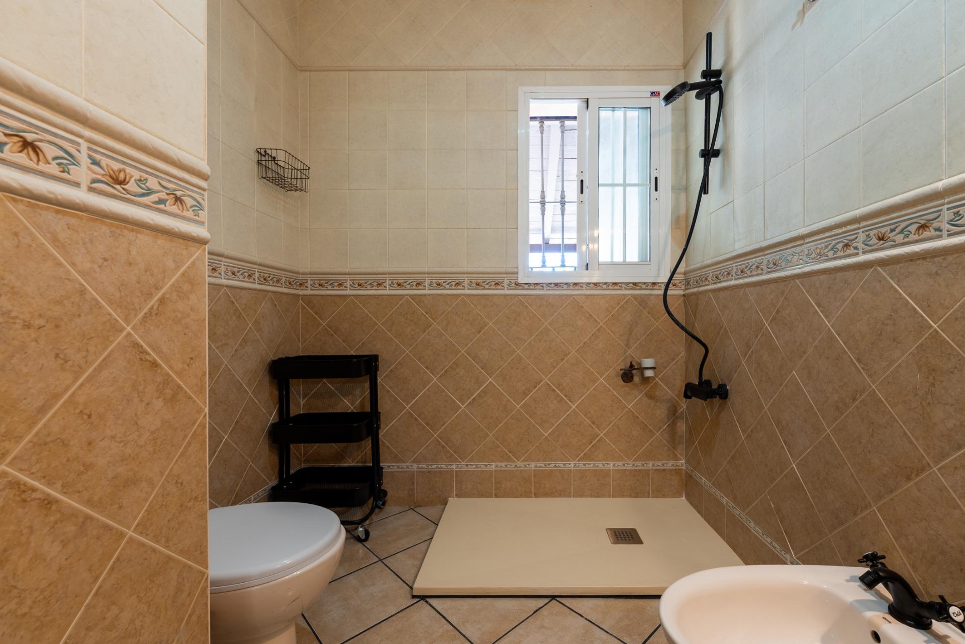 CHALET EN PALOMARES de 1400m2