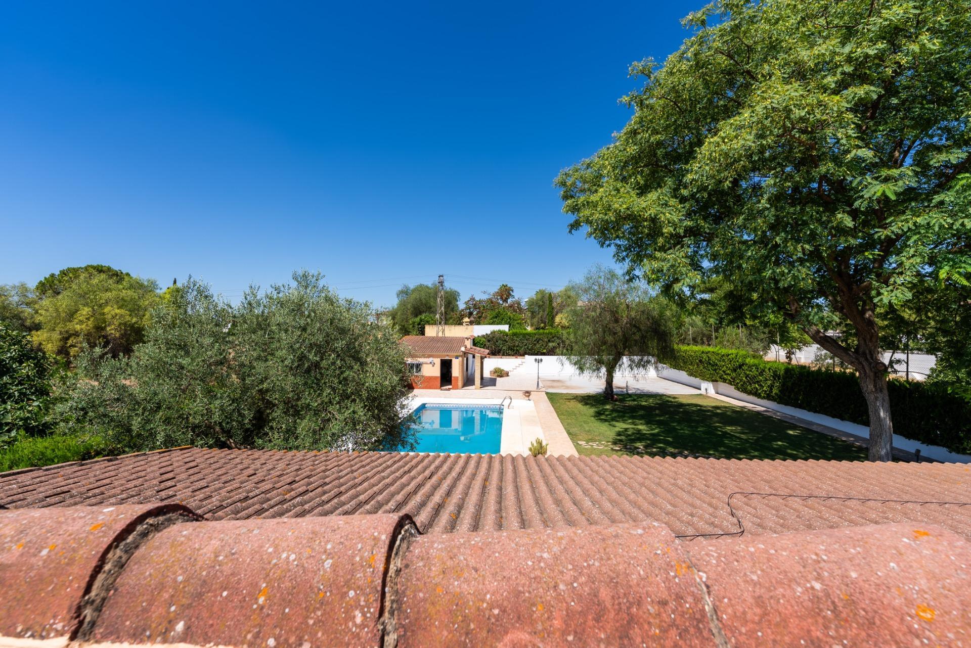 CHALET EN PALOMARES de 1400m2