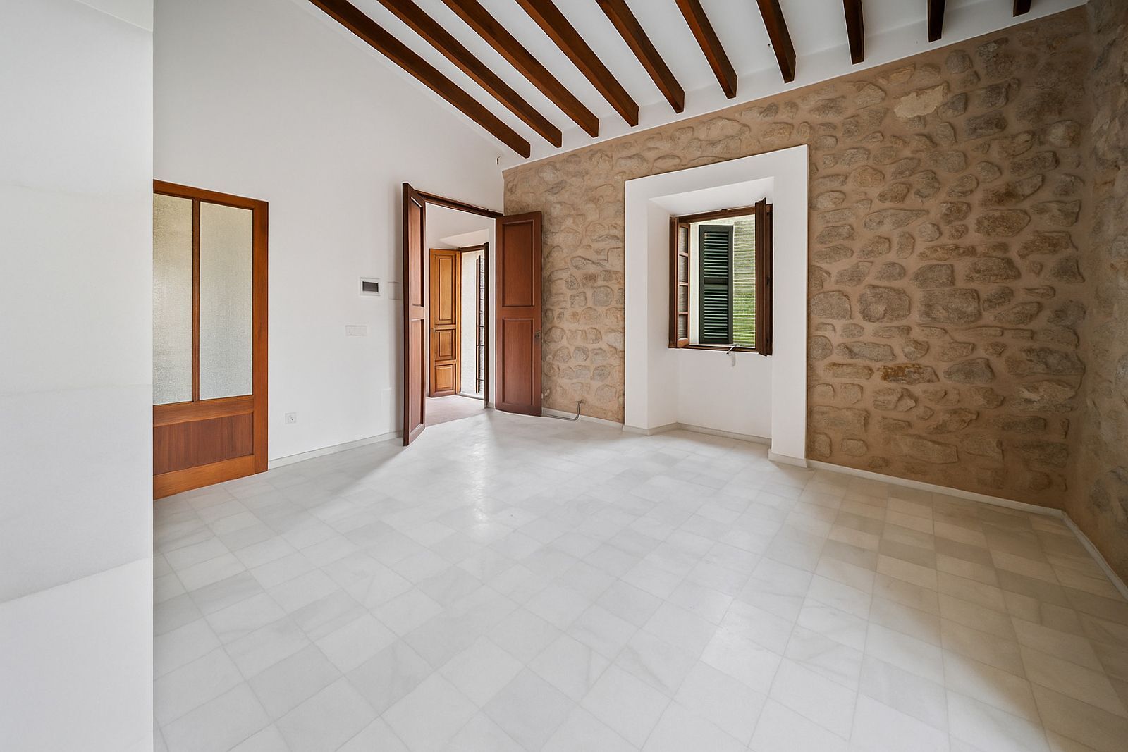 Casa reformada en Biniamar con Licencia de Turismo Interior